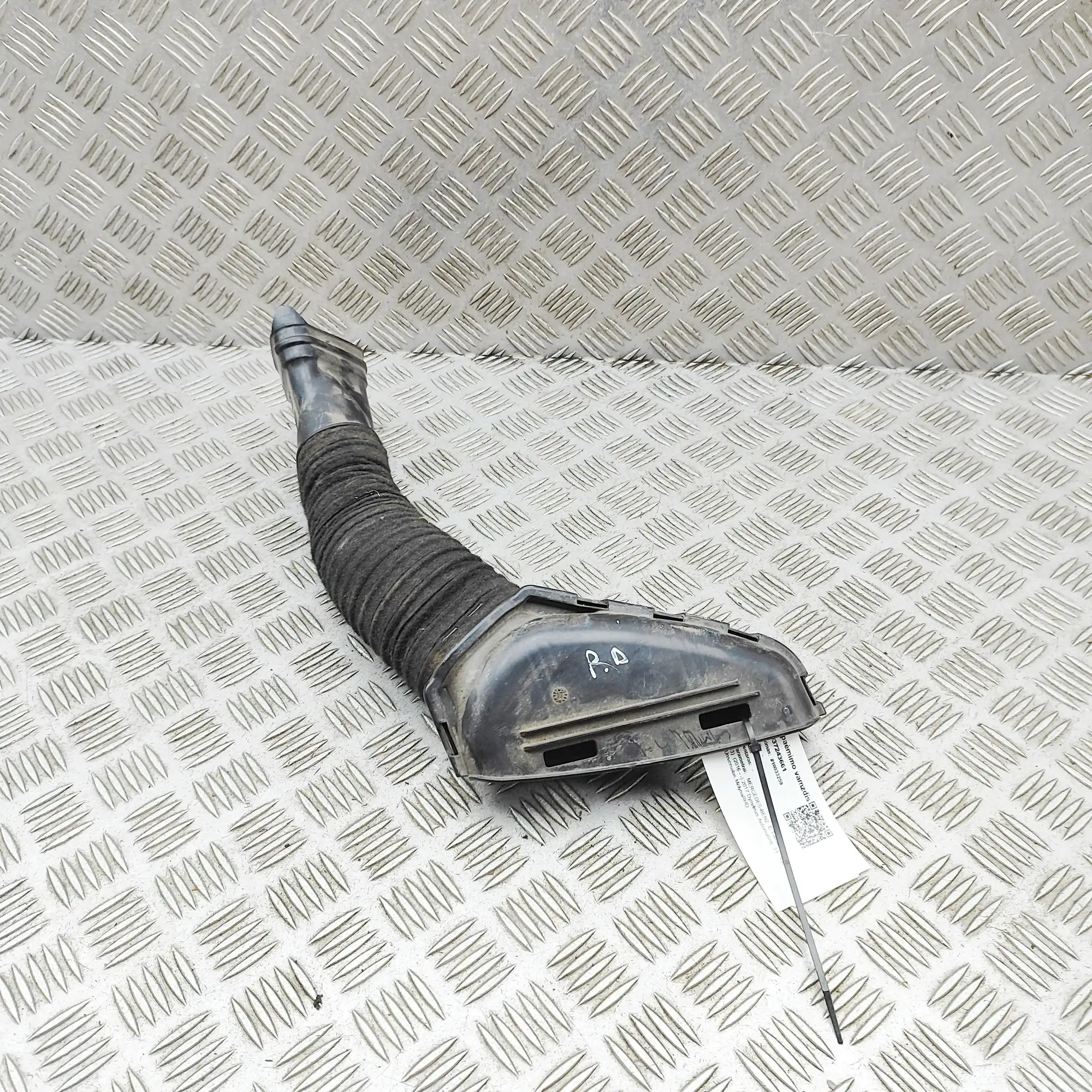 MERCEDES-BENZ E T-Model S213 Right Air Intake Tube A6420946497 3.0 Diesel 190kW