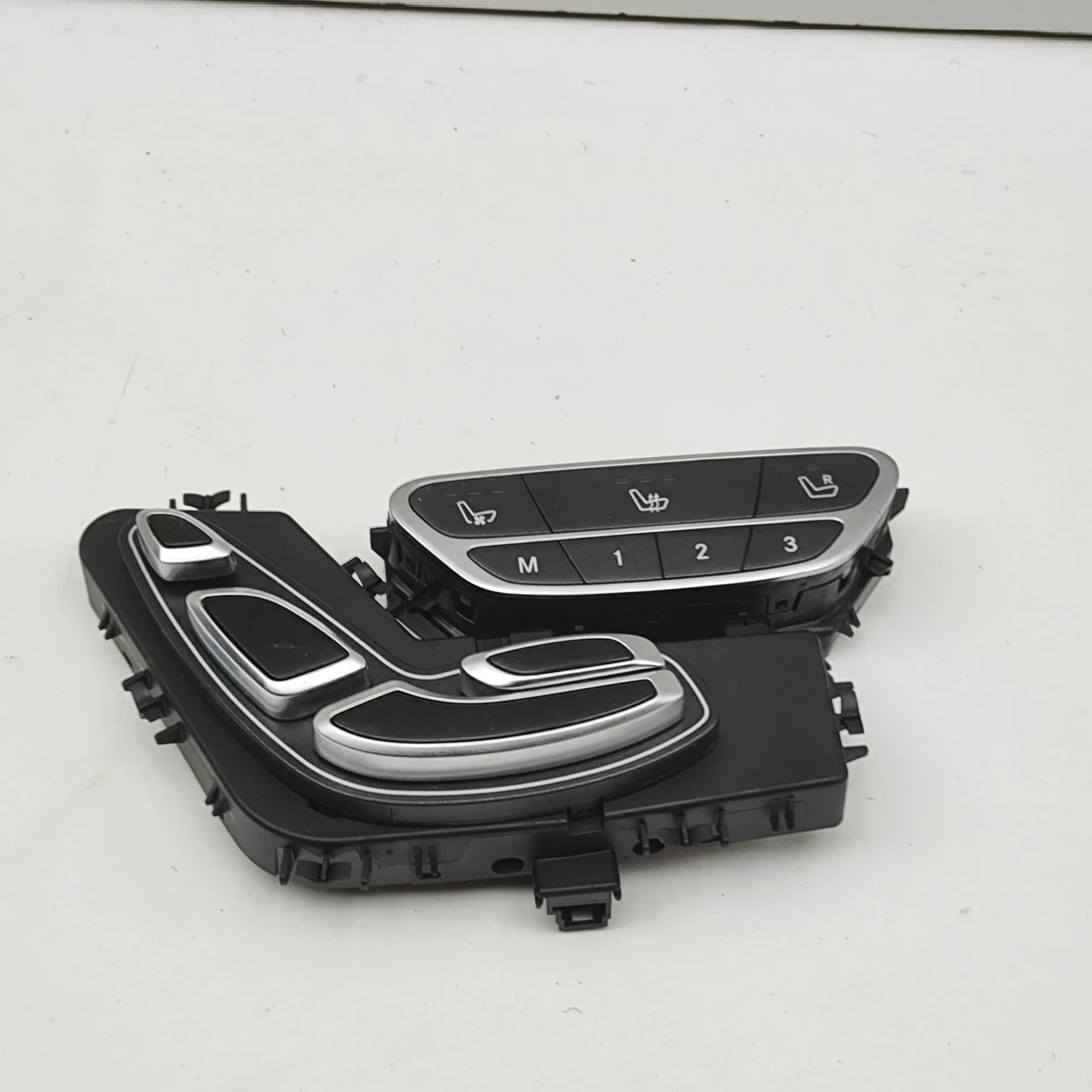 MERCEDES-BENZ S W222 Front Left Seat Control Switches A2229051251 36908658