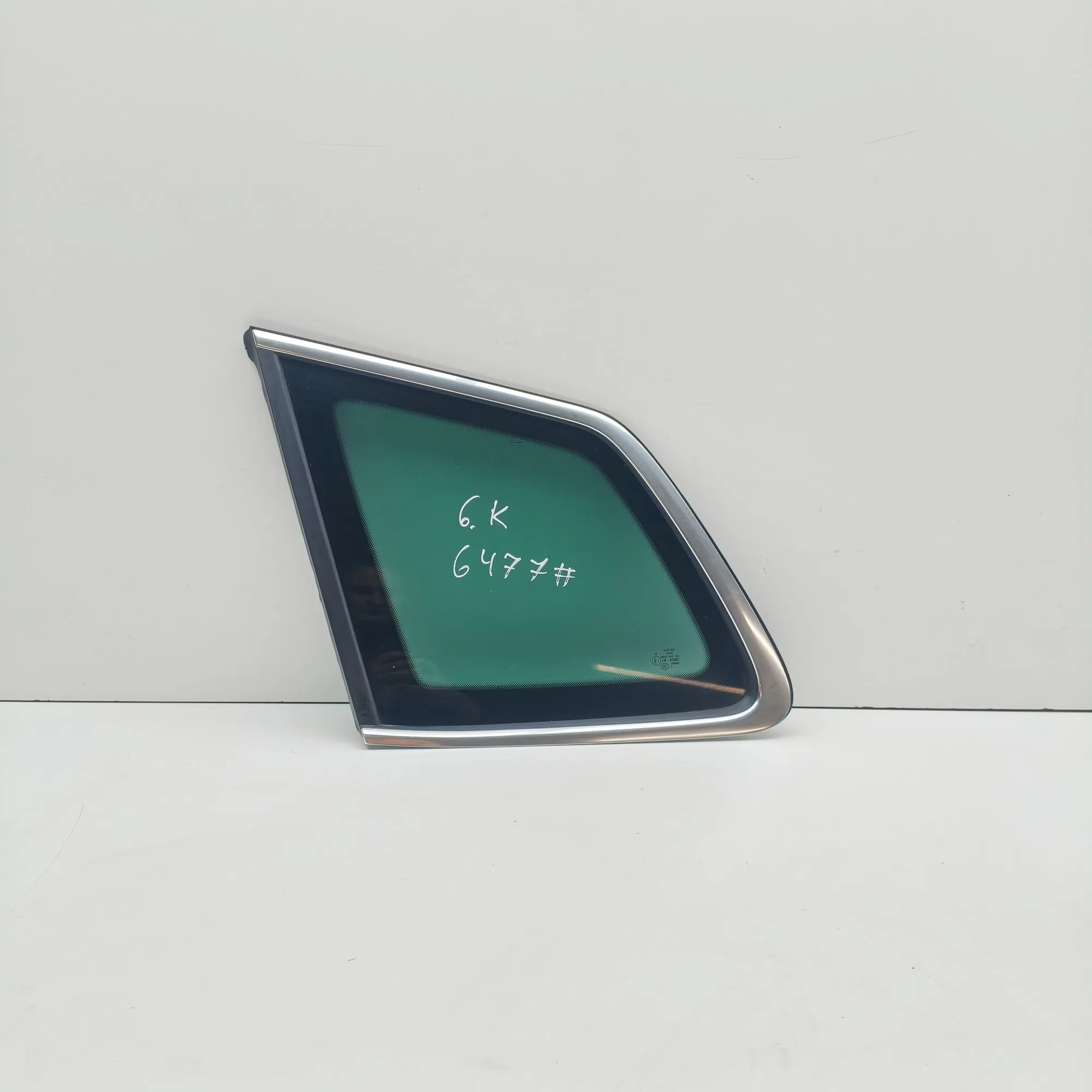 SKODA KAROQ NU7 Rear Left Door Quarter Window 57A845297 1.5 Petrol 110kw 2020