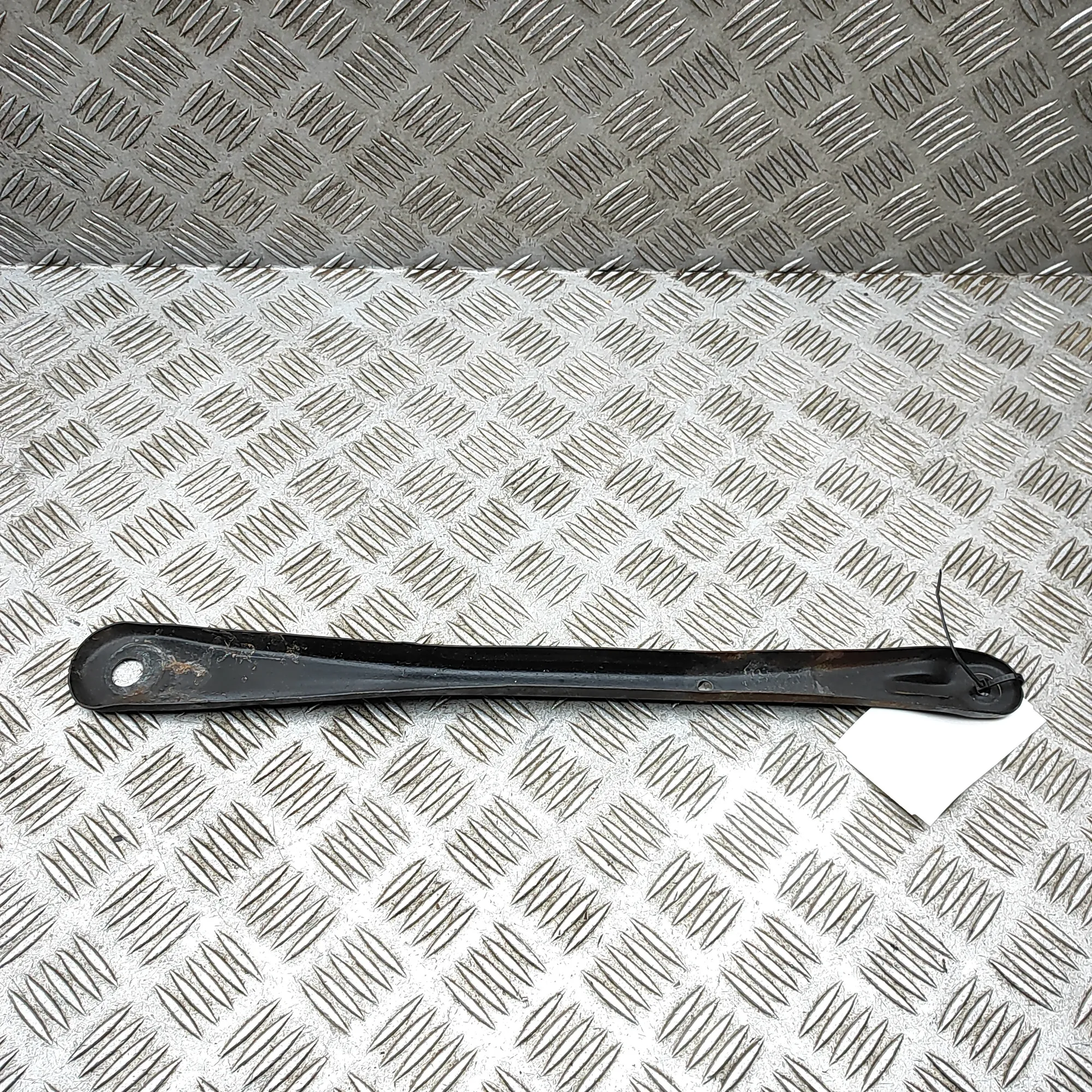 CHRYSLER GRAND VOYAGER MK5 RT Right Radiator Holder PP023003A1 2.8 Diesel 132kw