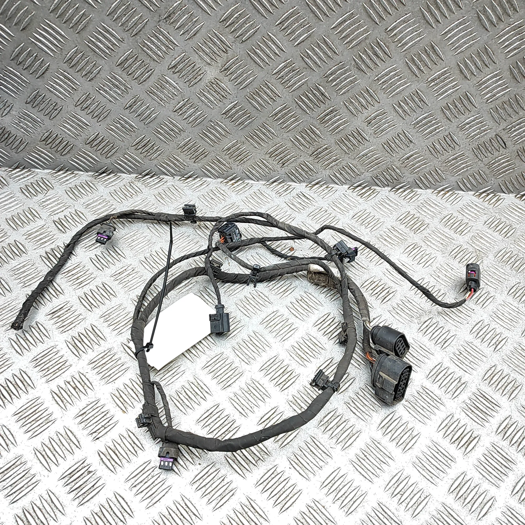 SKODA SUPERB MK3 Estate 3V Front Parking Sensor Wiring 3V0971095AA 2.0D 90kW