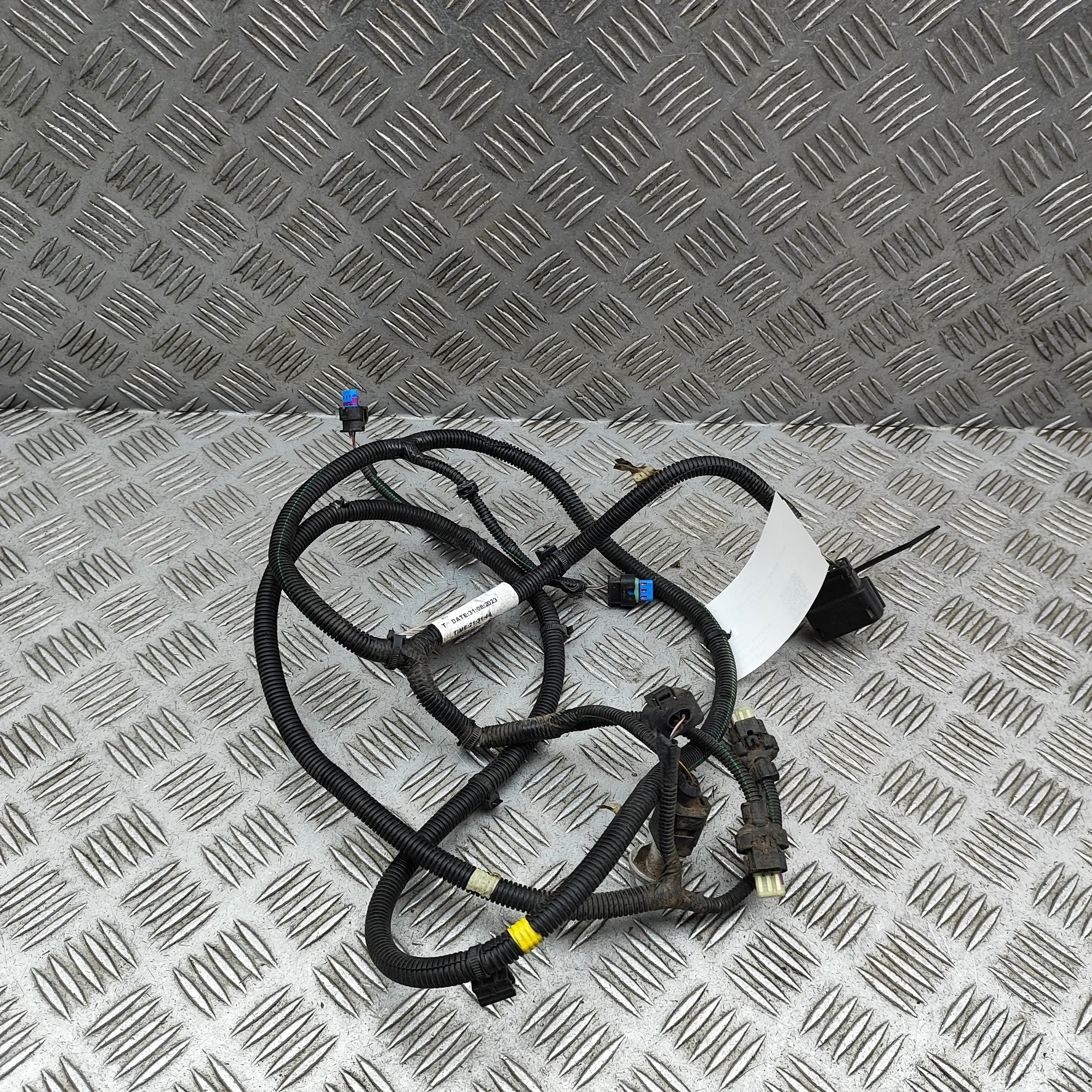 VOLVO XC40 Rear Parking Sensor Wiring Loom P32359182 2.0 Hybrid 120kW 2023
