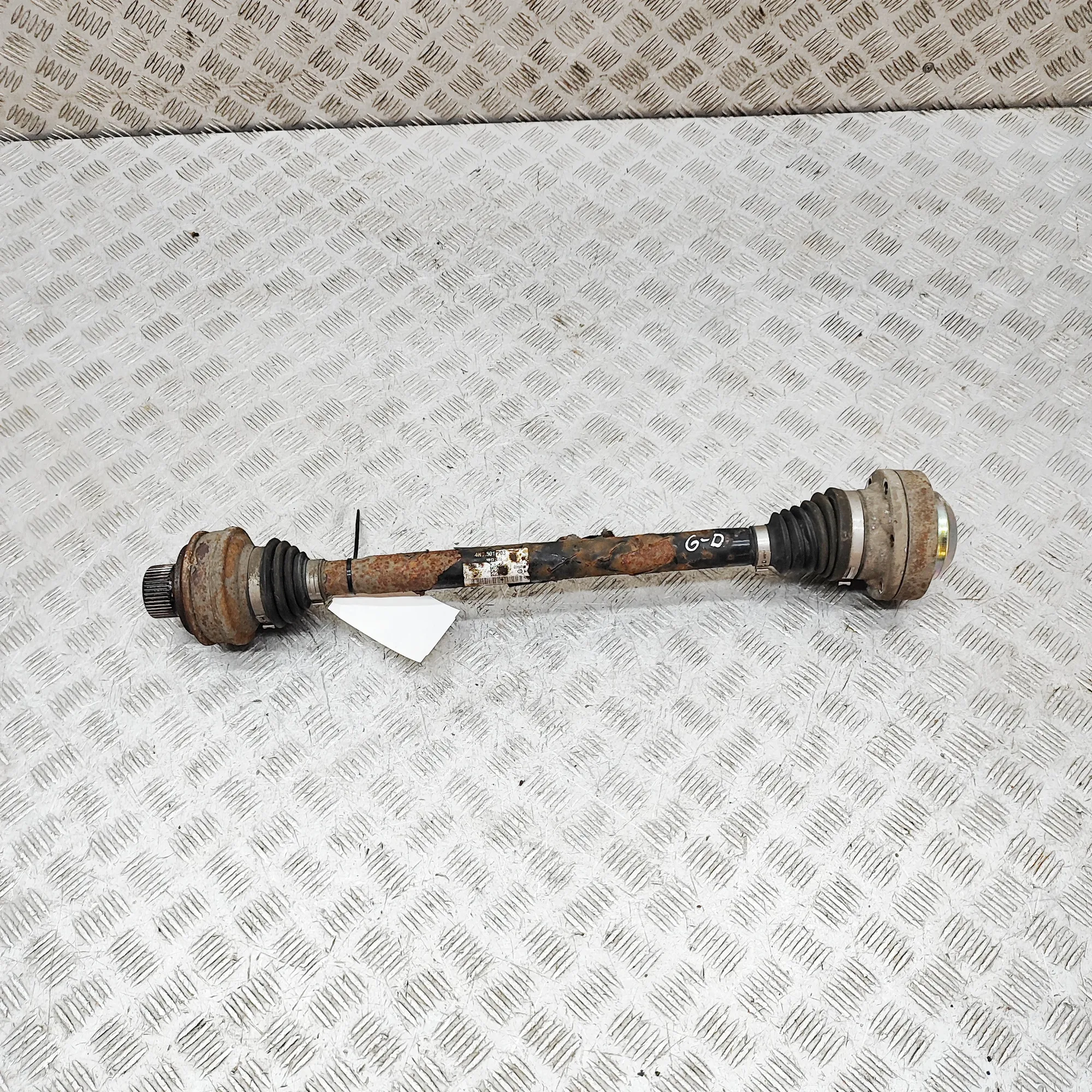 AUDI A6 C8 Avant 4K Rear Right Driveshaft 4N0501203 3.0 Hybrid 210kW 2021