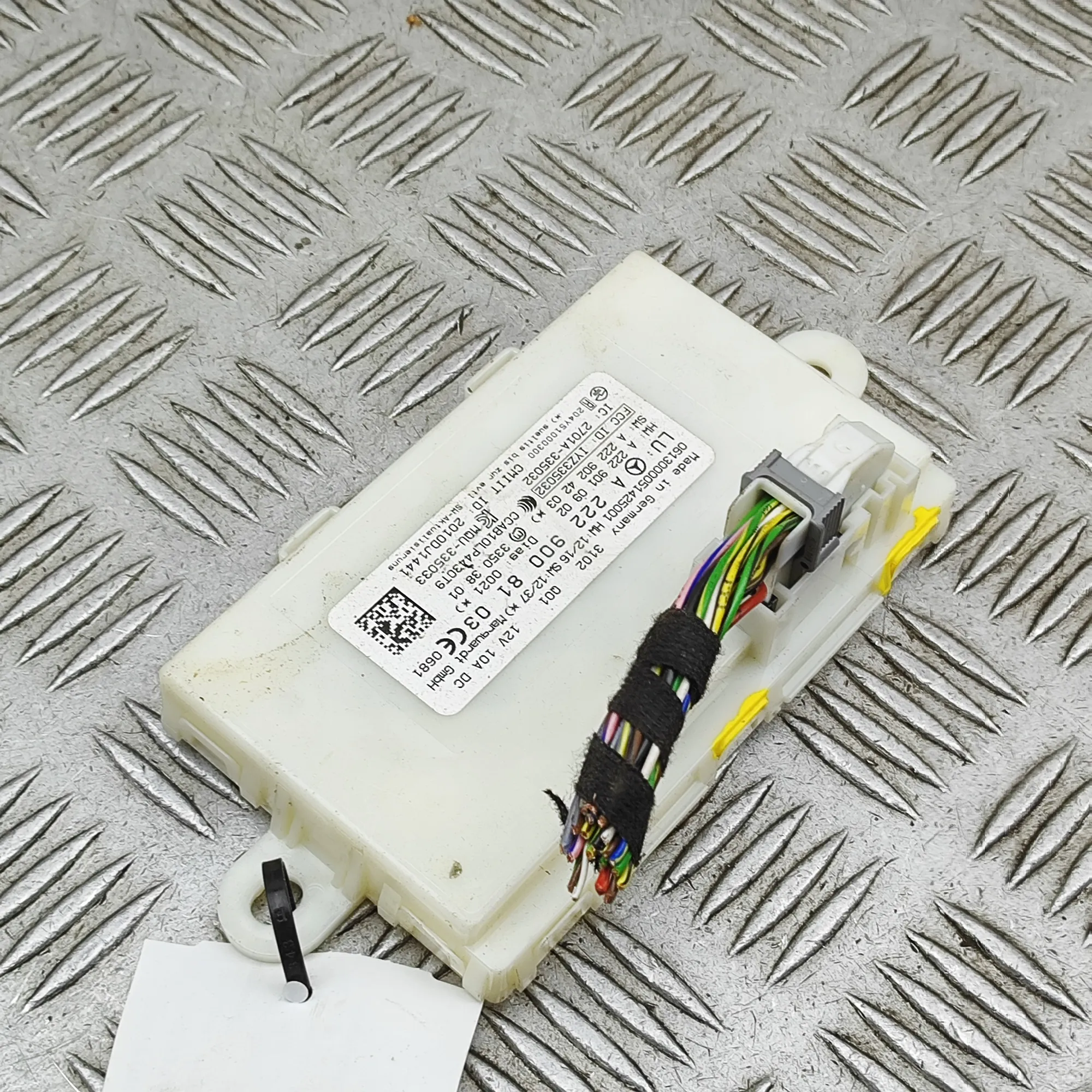 MERCEDES-BENZ S W222, V222, X222 Keyless Control Unit A2229008103 36897102