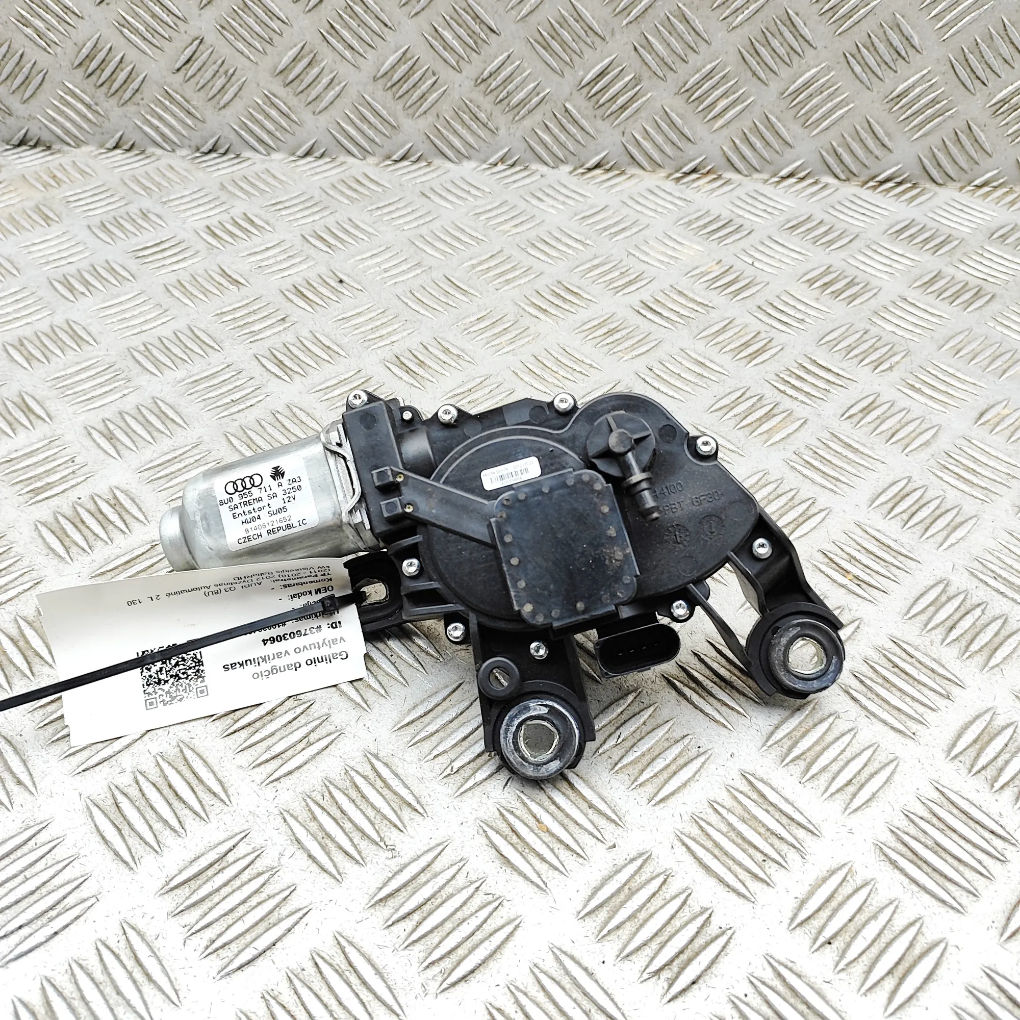AUDI Q3 8U MK1 Tailgate Window Wiper Motor 8U0955711A 2.0 Diesel 130kw 2012