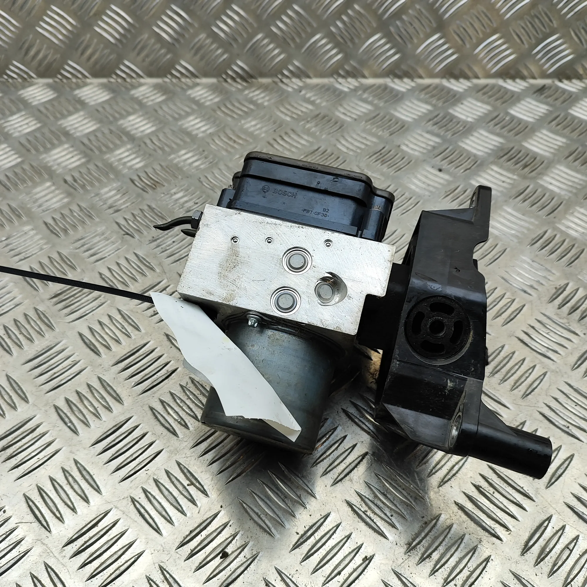 MERCEDES-BENZ S W222, V222, X222 ABS Pump A2224315112 4.7 Petrol 335kw 36893841