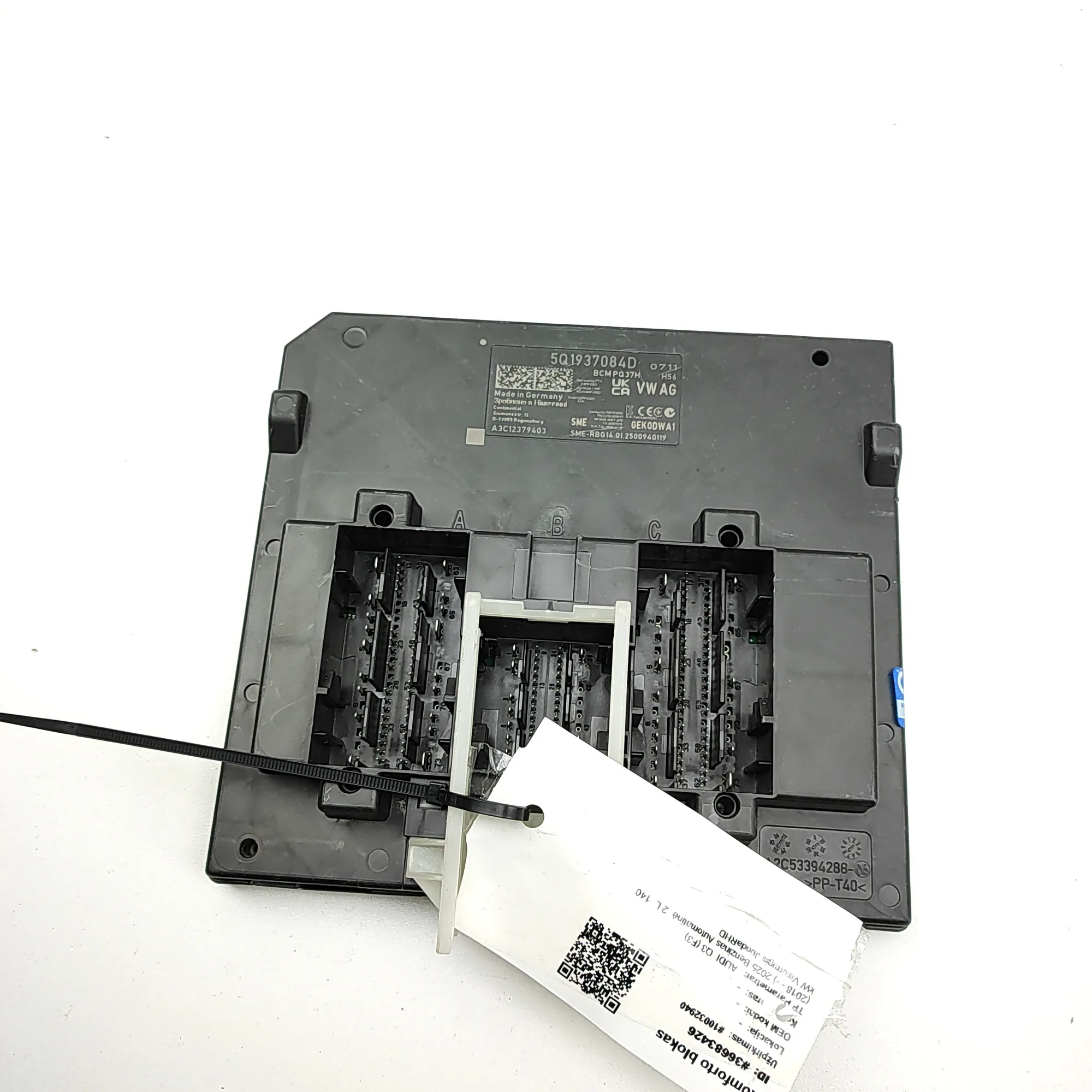 AUDI Q3 F3 Comfort Control Unit A3C12379403 2.0 Petrol 140kw 2025 36683426