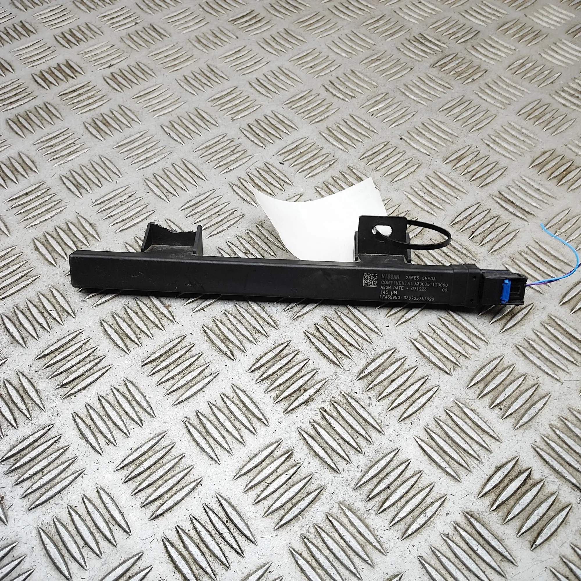 NISSAN ARIYA FE0 Keyless Entry Antenna A3C0351120000 Electricity 178kw 2025