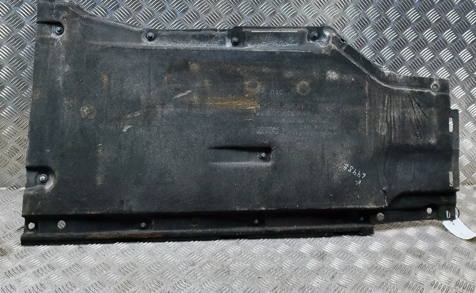 AUDI A5 F5 Left Side Underbody Cover 8W6825207 2.0 Diesel 140kw 2016 36800915