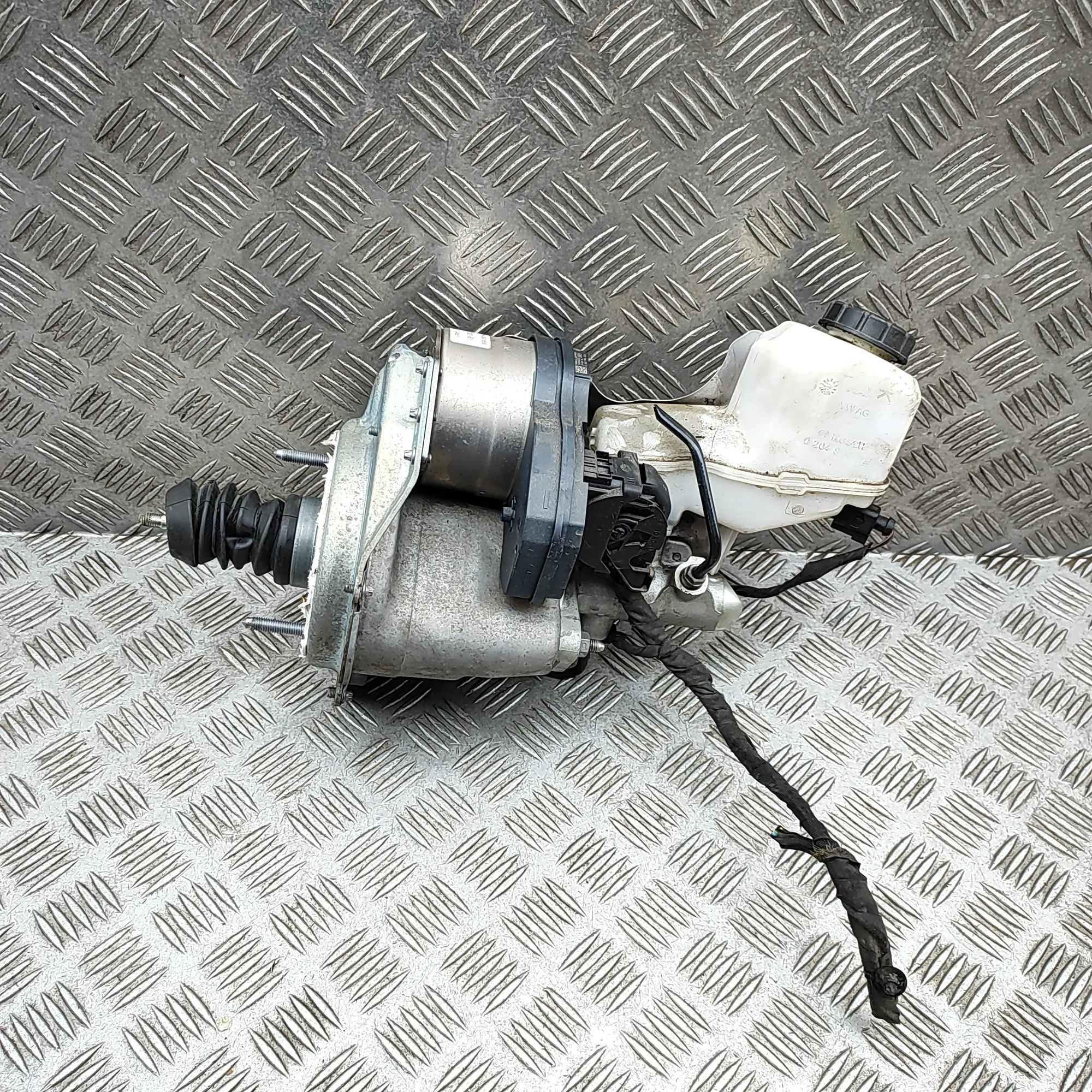 SKODA SUPERB MK3 Estate 3V Brake Servo Booster 0204N01018 RHD 2.0 Diesel 90kW