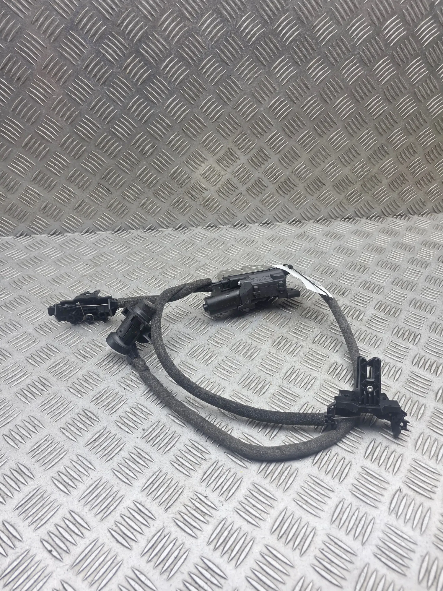 MERCEDES-BENZ S W222, V222, X222 Tailgate Boot Lock A2227500185 36895253