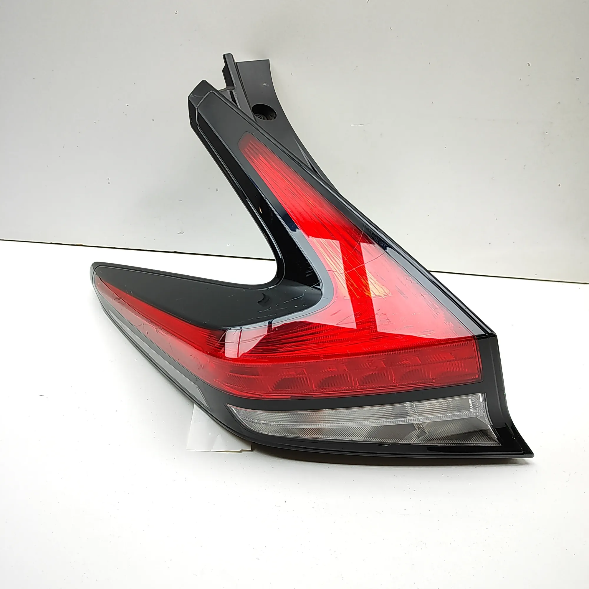 NISSAN LEAF ZE1 MK2 Rear Left Tail Light 26555-5SH1A RHD Electricity 160kw 2021