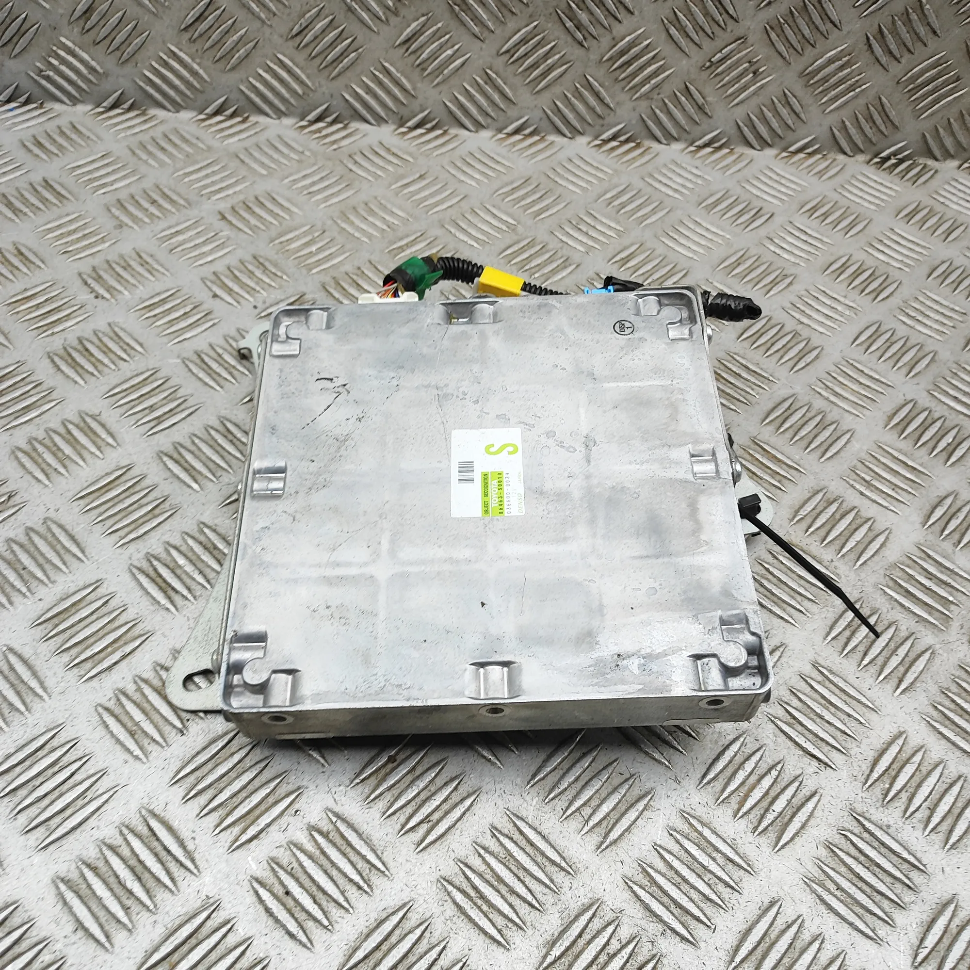 LEXUS LS XF40 Object Recognition Control Module 86463-50010 2006 36771847