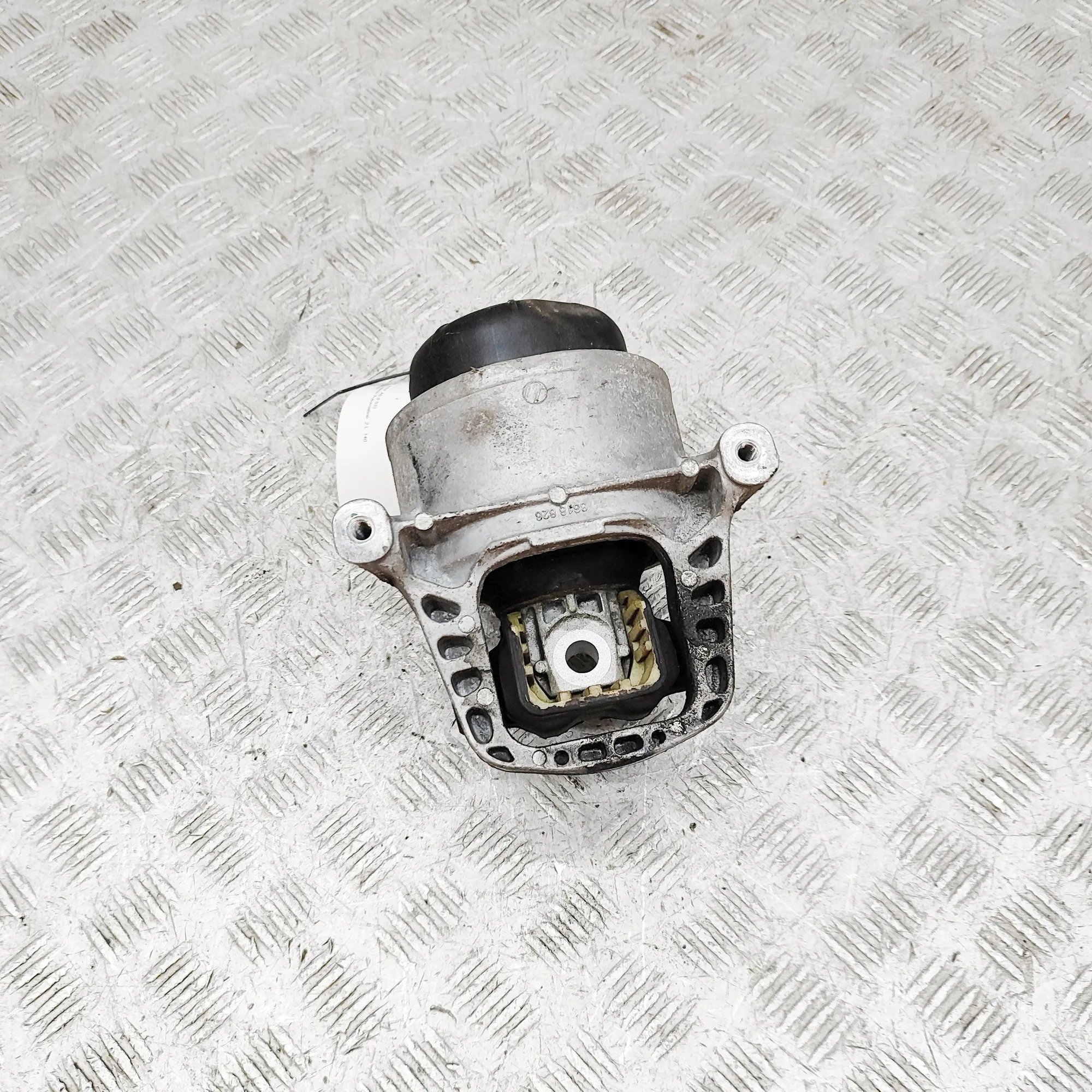 AUDI A5 F5 Right Side Engine Mount 8W0199372CD 2.0 Diesel 140kw 2016 36800048
