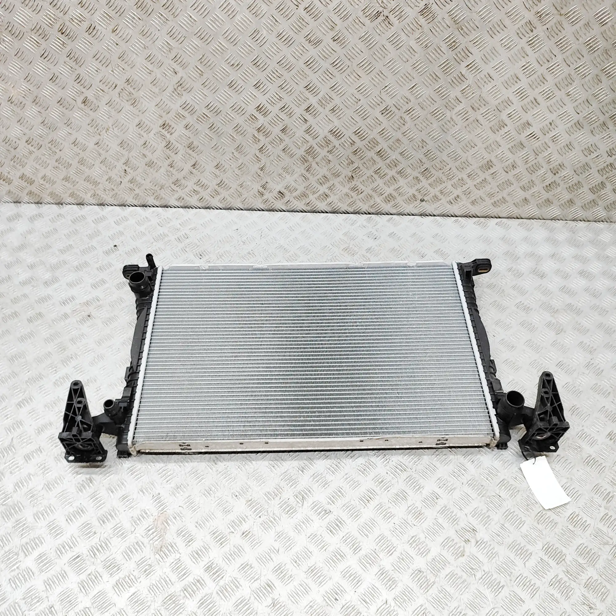 AUDI A6 C8 Avant 4K Cooling Radiator 8W0121251AB 3.0 Hybrid 210kW 2021 36809993