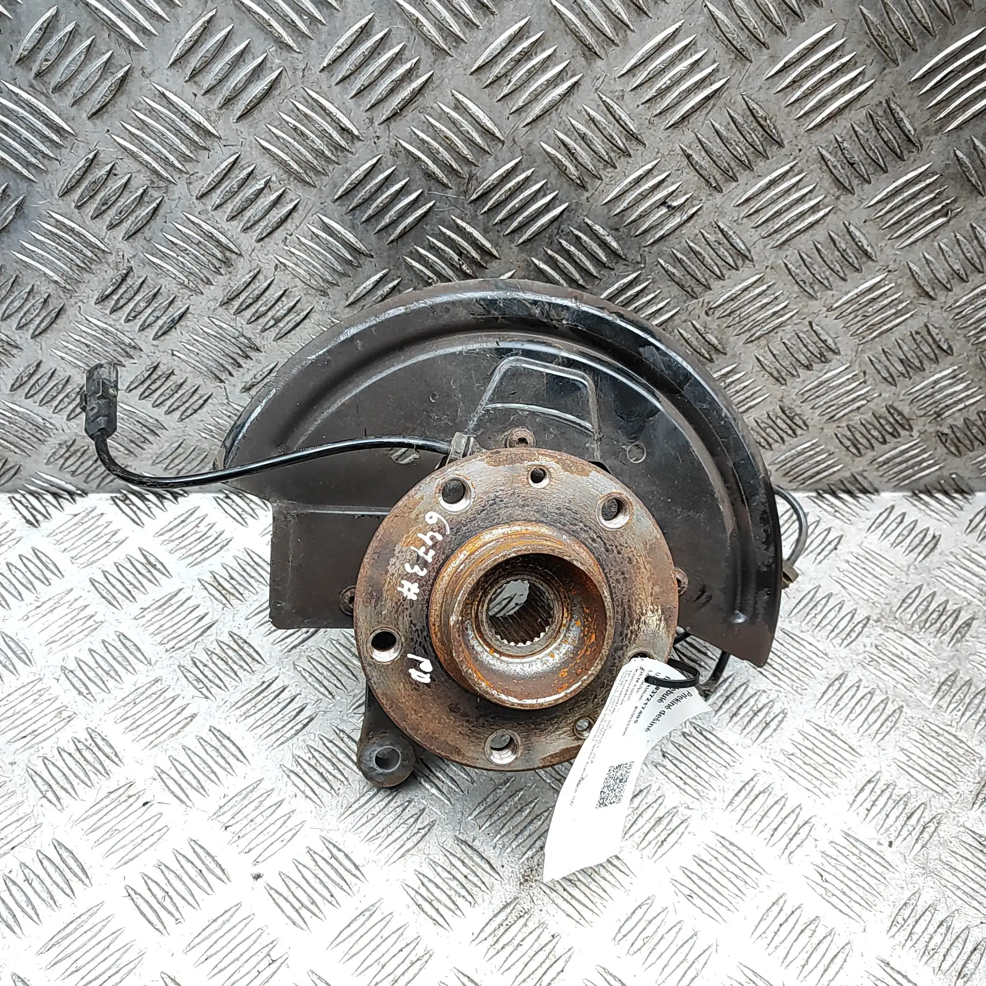 RENAULT ZOE BFM Front Right Wheel Hub 400140119R Electricity 100kw 2022 37217495