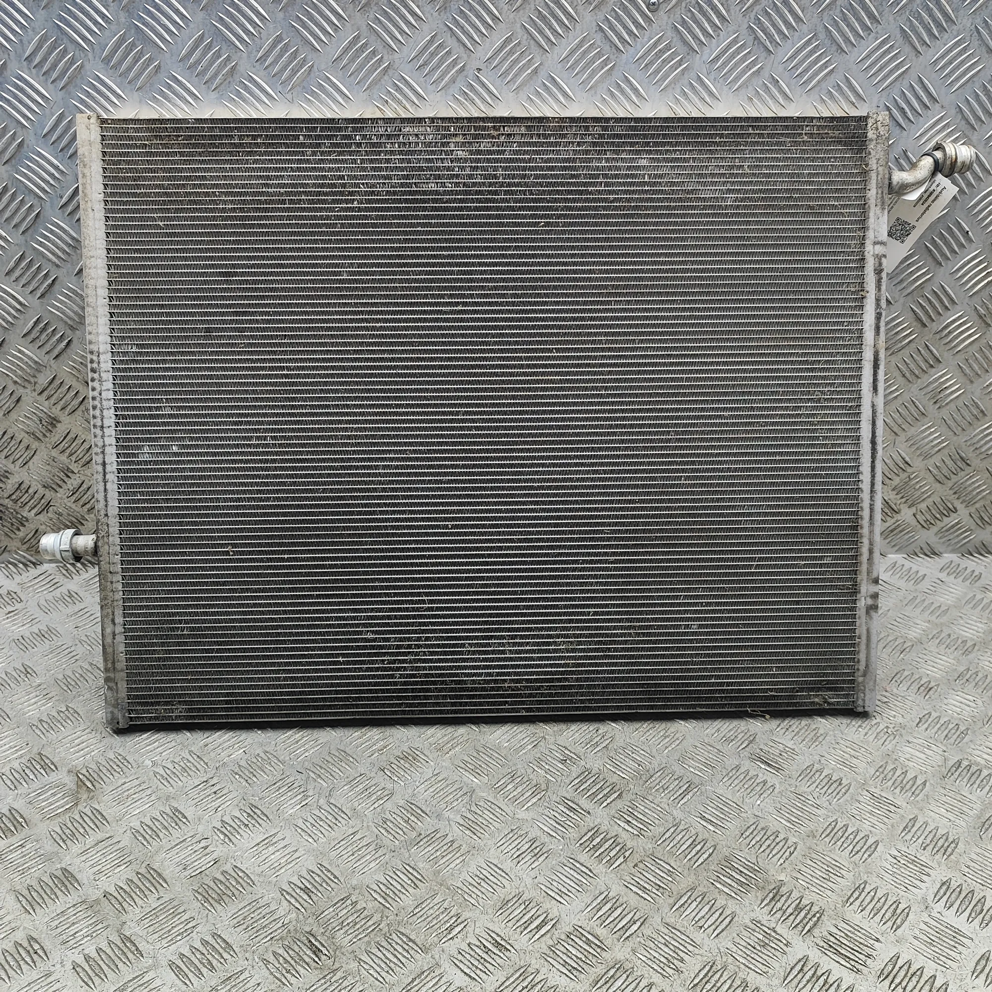 MERCEDES-BENZ E T-Model S213 Cooling Radiator A0995003500Q02 3.0 Diesel 36942824