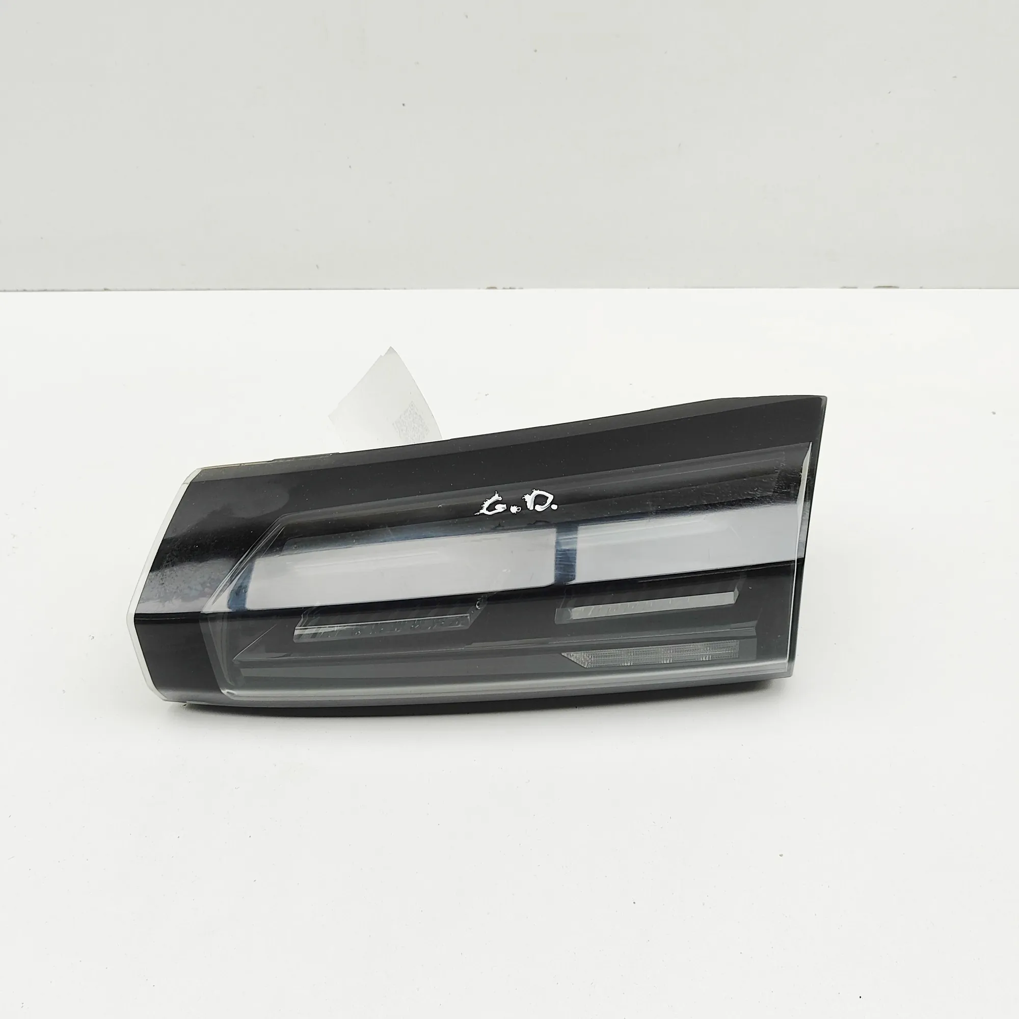 PEUGEOT 2008 MK2 Right Side Tailgate Tail Light 9850438380 Electricity 36017892
