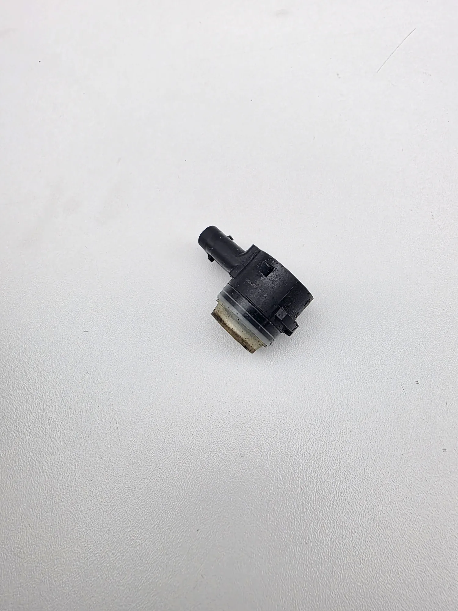 MERCEDES-BENZ S W222, V222, X222 Rear Parking Sensor A0009059300 37562396