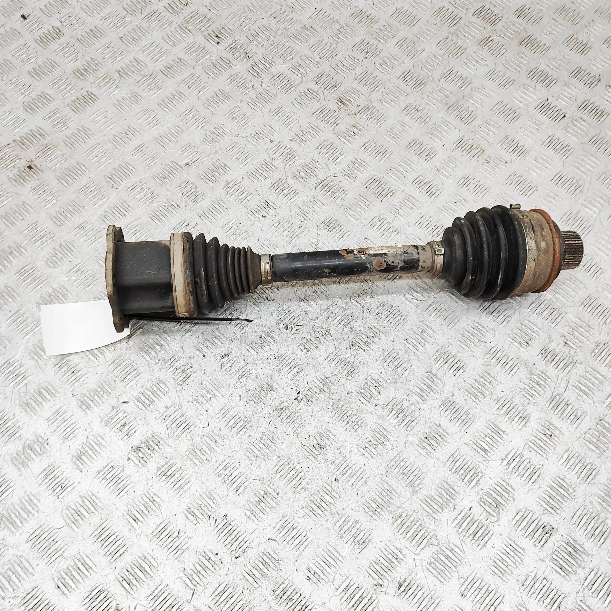 AUDI A6 C8 Avant 4K Front Left Driveshaft 4N0407271F 3.0 Hybrid 210kW 2021