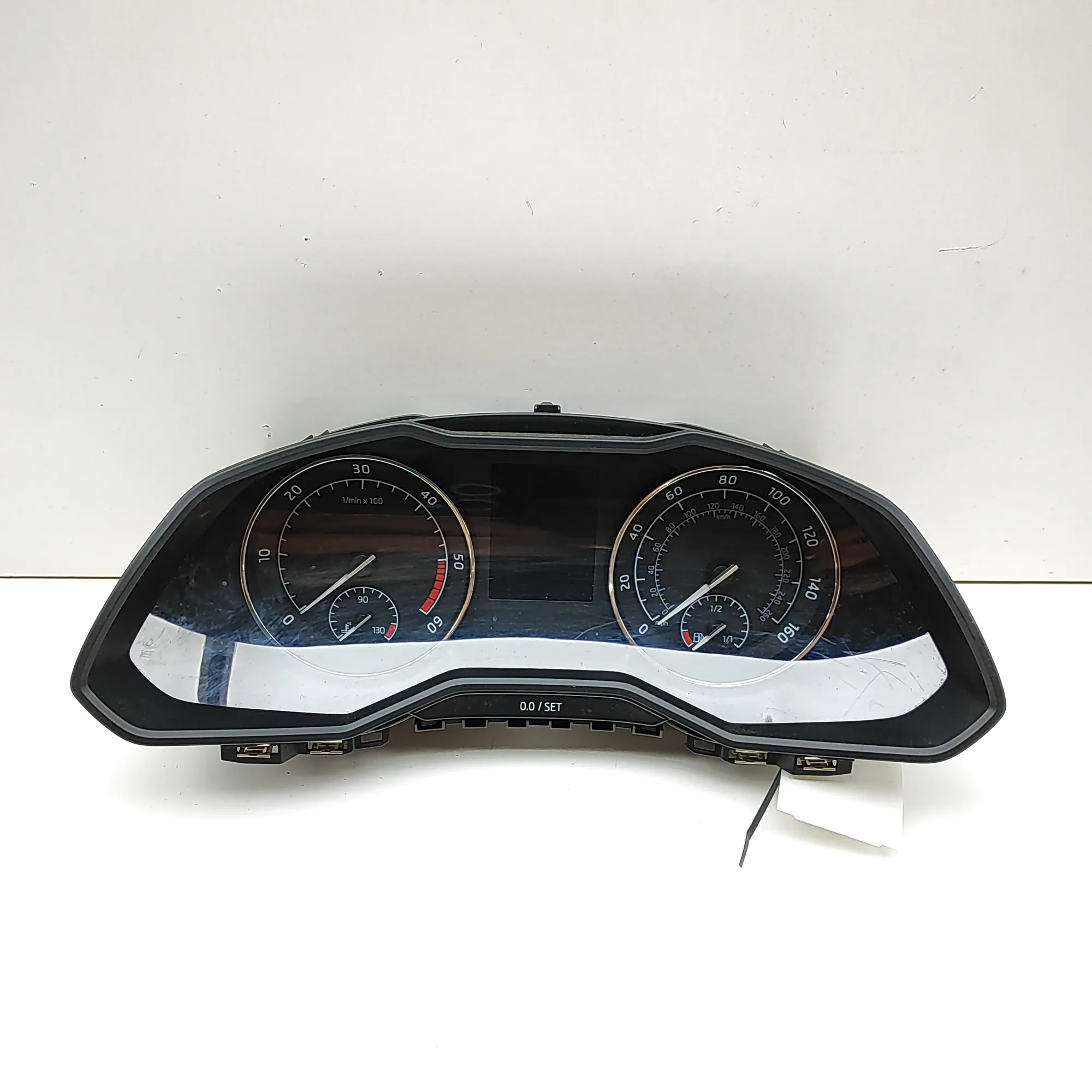 SKODA SUPERB MK3 Estate 3V Instrument Cluster Speedometer A3C0460020101 37501290