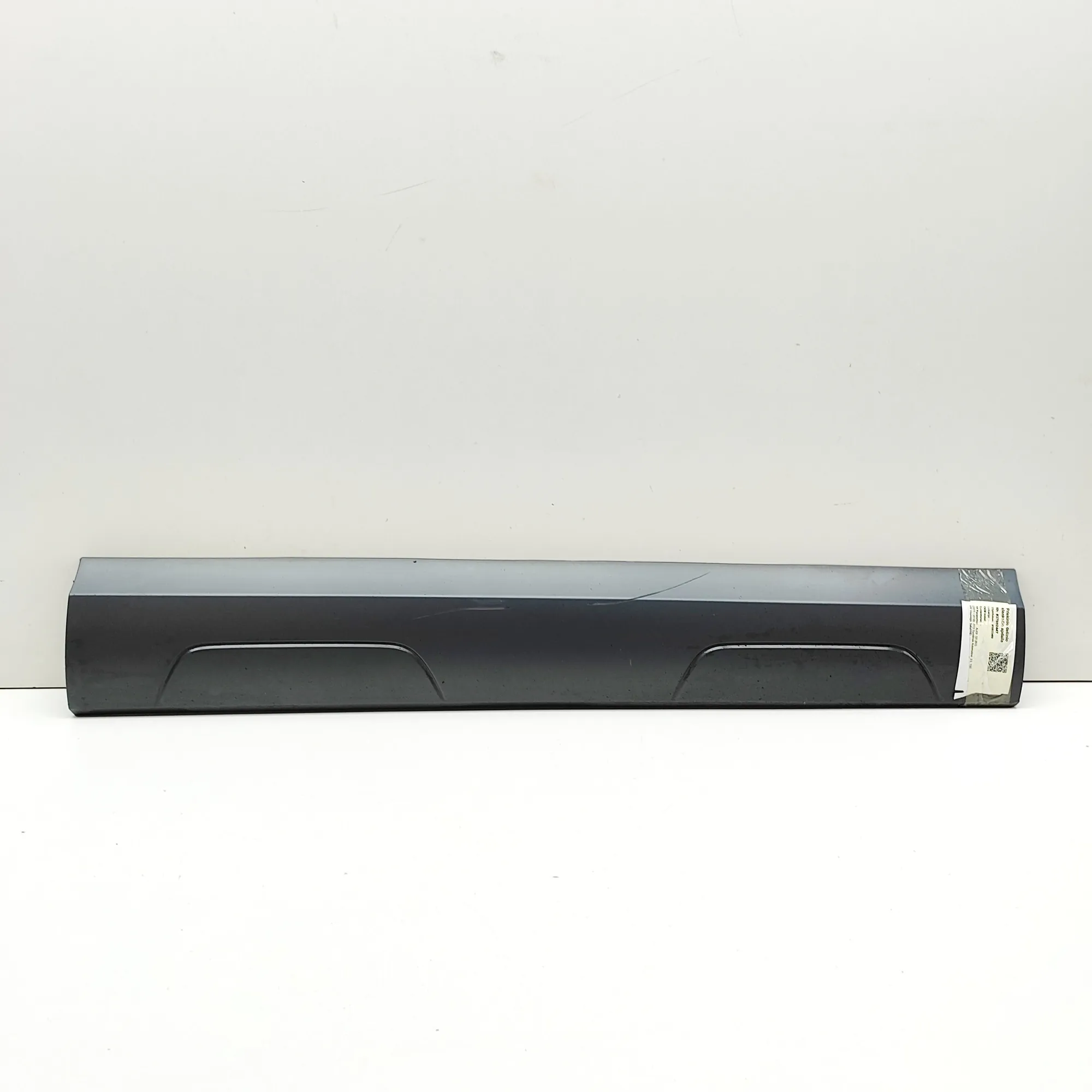 AUDI Q3 8U MK1 Front Right Door Lower Molding 8U0853960D 2.0 Diesel 130kw 2012