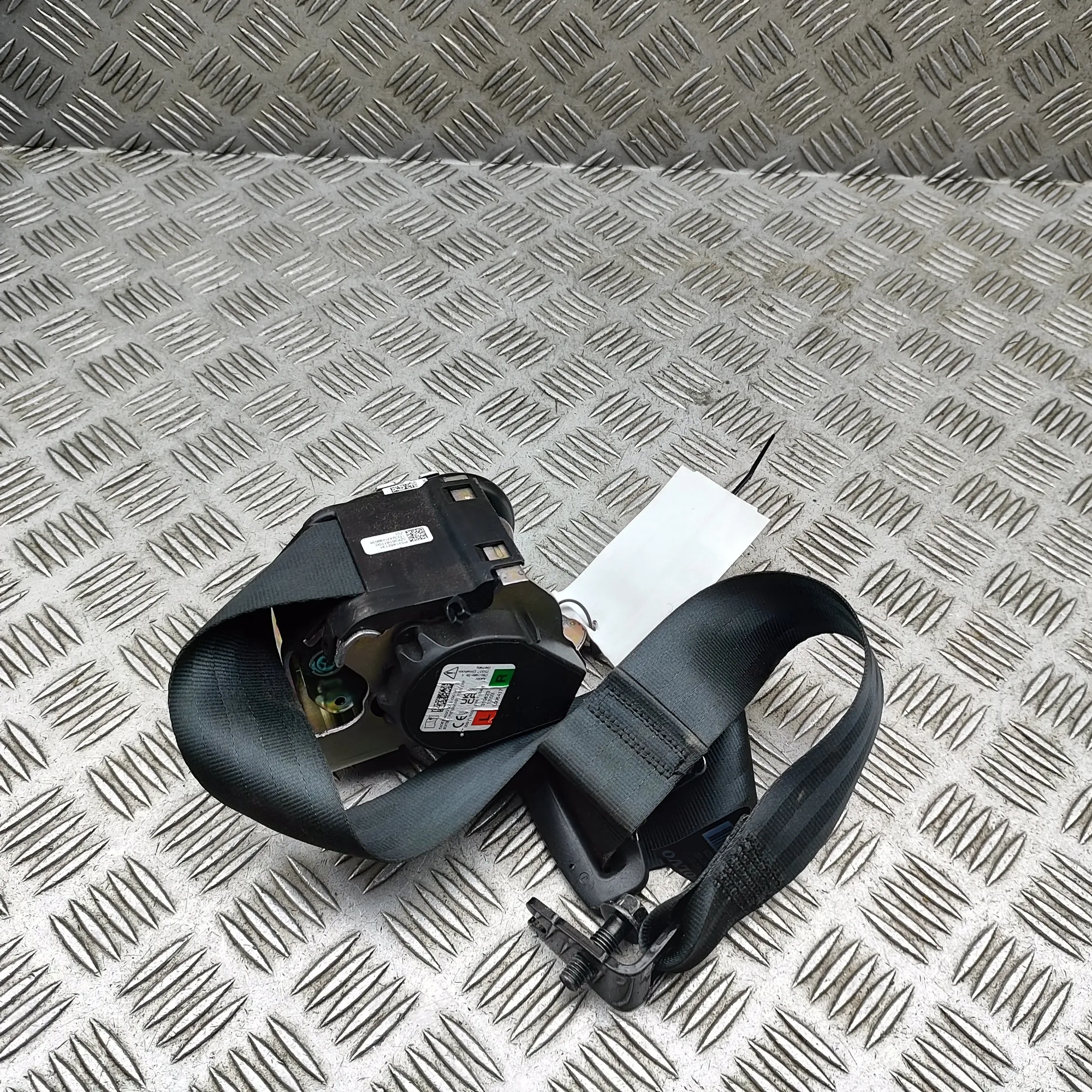 VOLVO XC40 Rear Left Seatbelt 31462131 2.0 Hybrid 120kW 2023 37306425