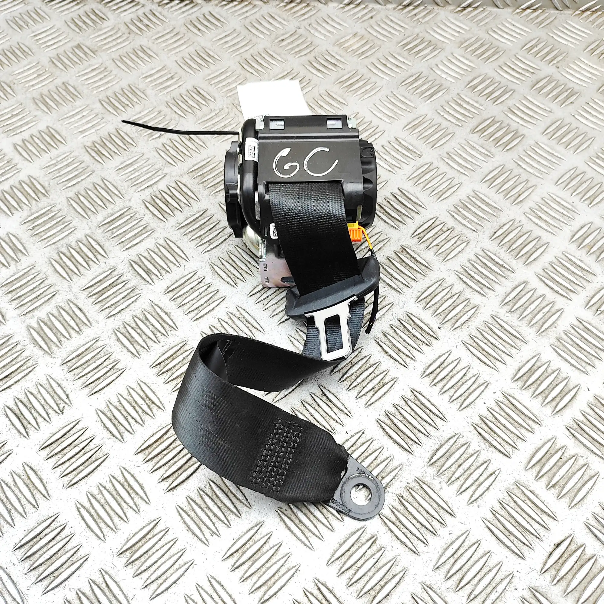 VOLVO S90 MK2 Rear Middle Seatbelt 39836054 2.0 Diesel 173kw 2017 37529606