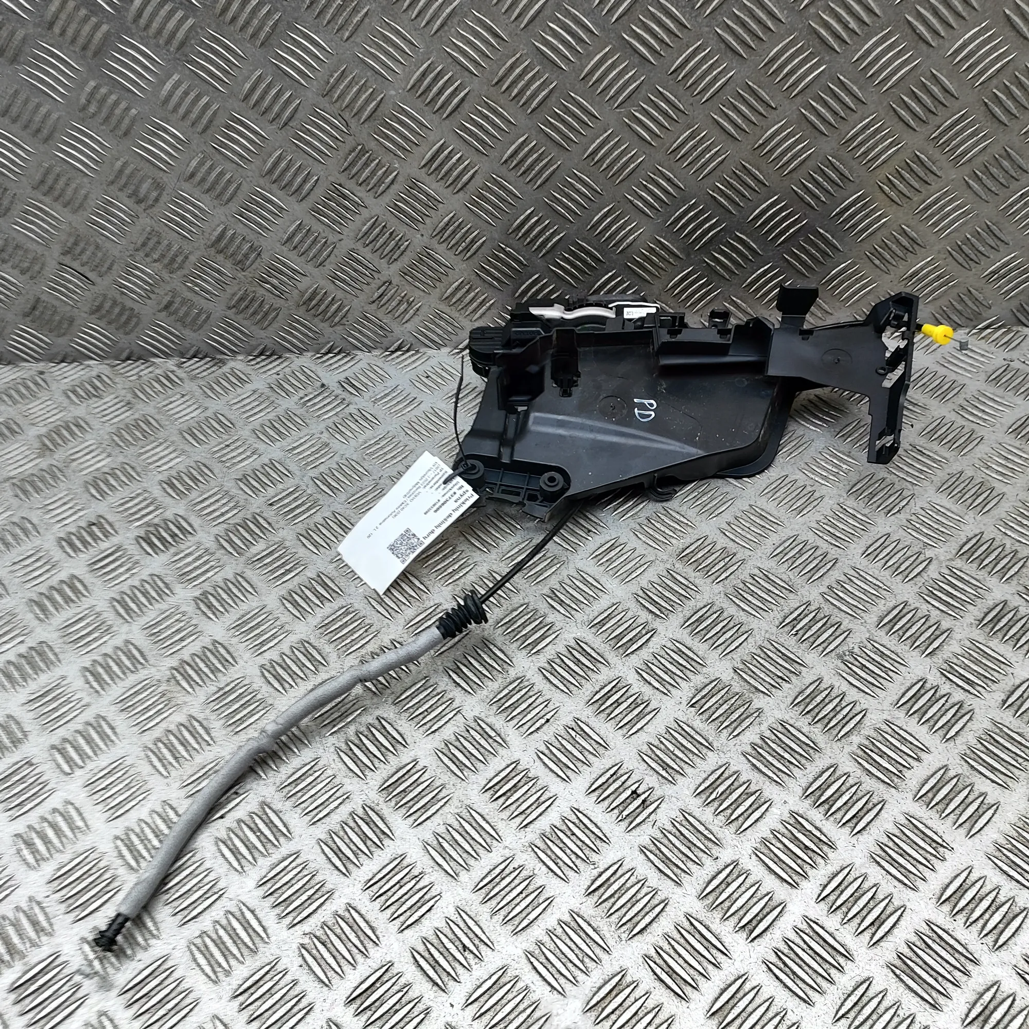 VOLVO XC40 Front Right Door Lock 31462456 RHD 2023 37306606