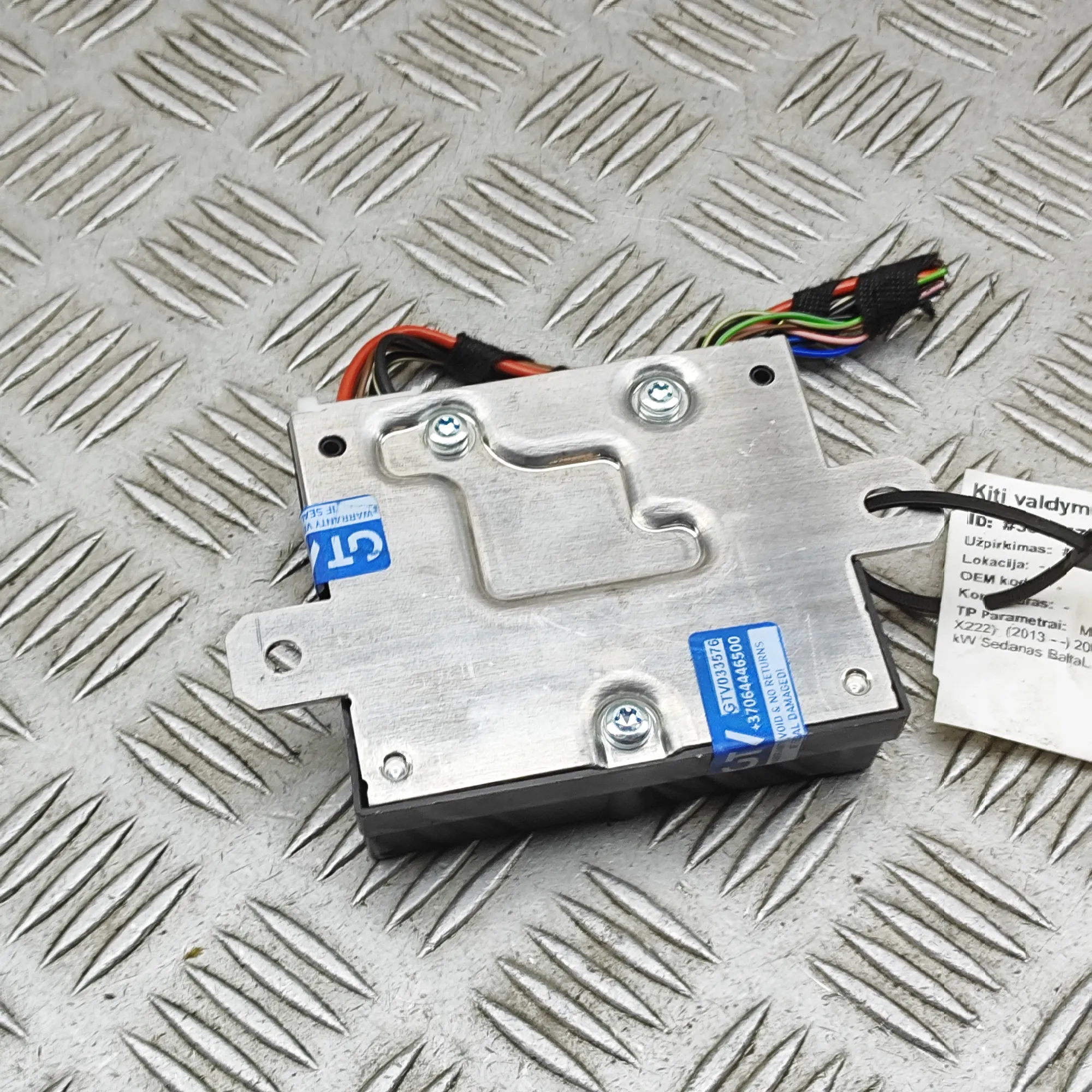 MERCEDES-BENZ S W222, V222, X222 Fuel Pump Control Unit A0009002704 36895708