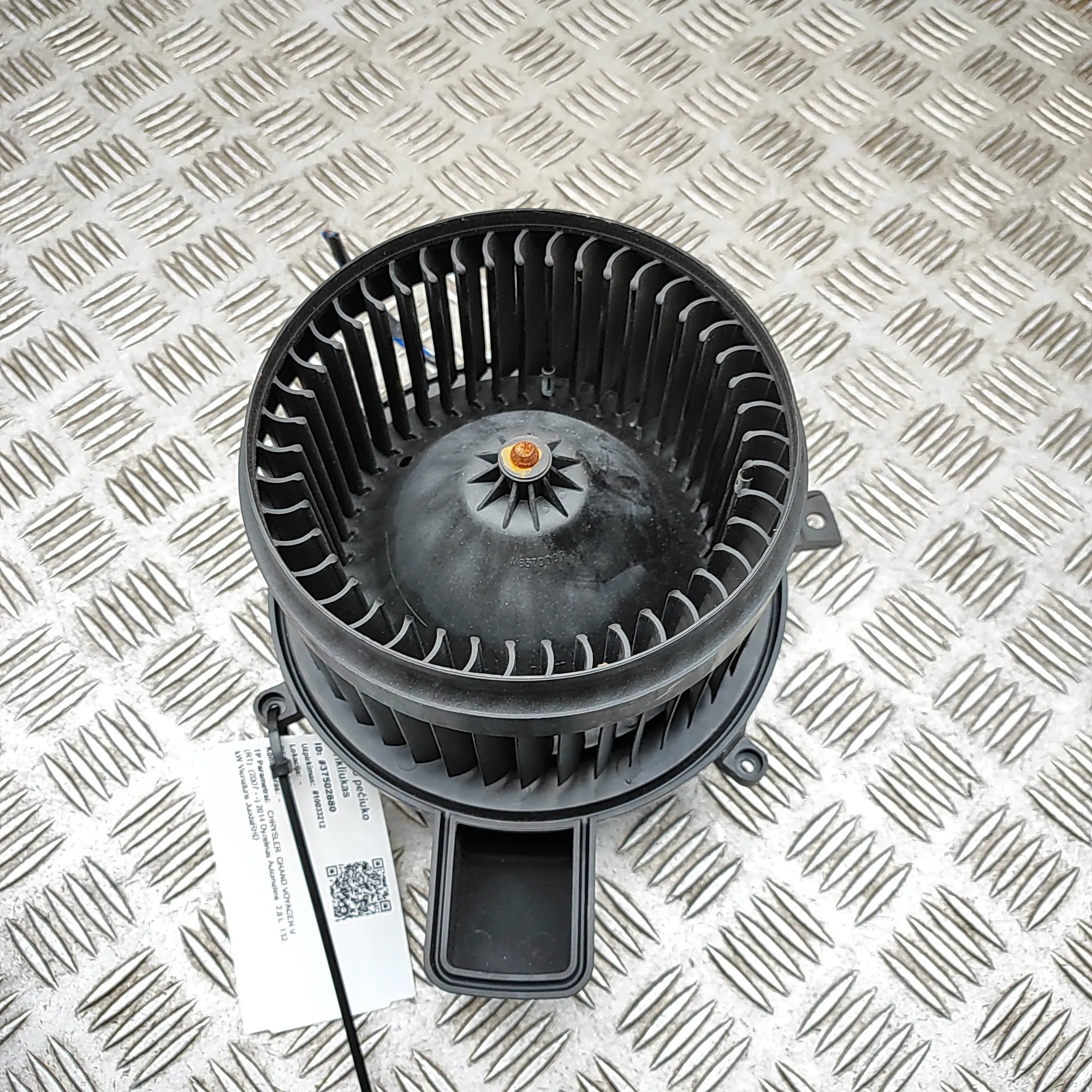 CHRYSLER GRAND VOYAGER MK5 RT Heater Blower Fan AY272700-5533 RHD 2.8D 132kW
