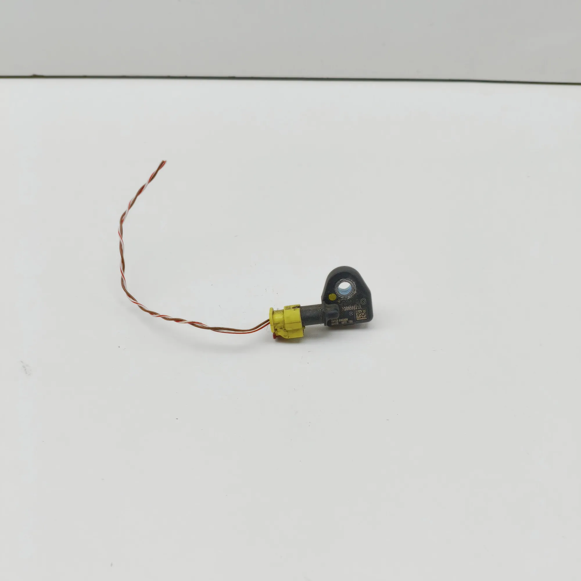 SKODA KAROQ NU7 Right Side Impact Sensor 3Q0959351A 1.5 Petrol 110kw 2020