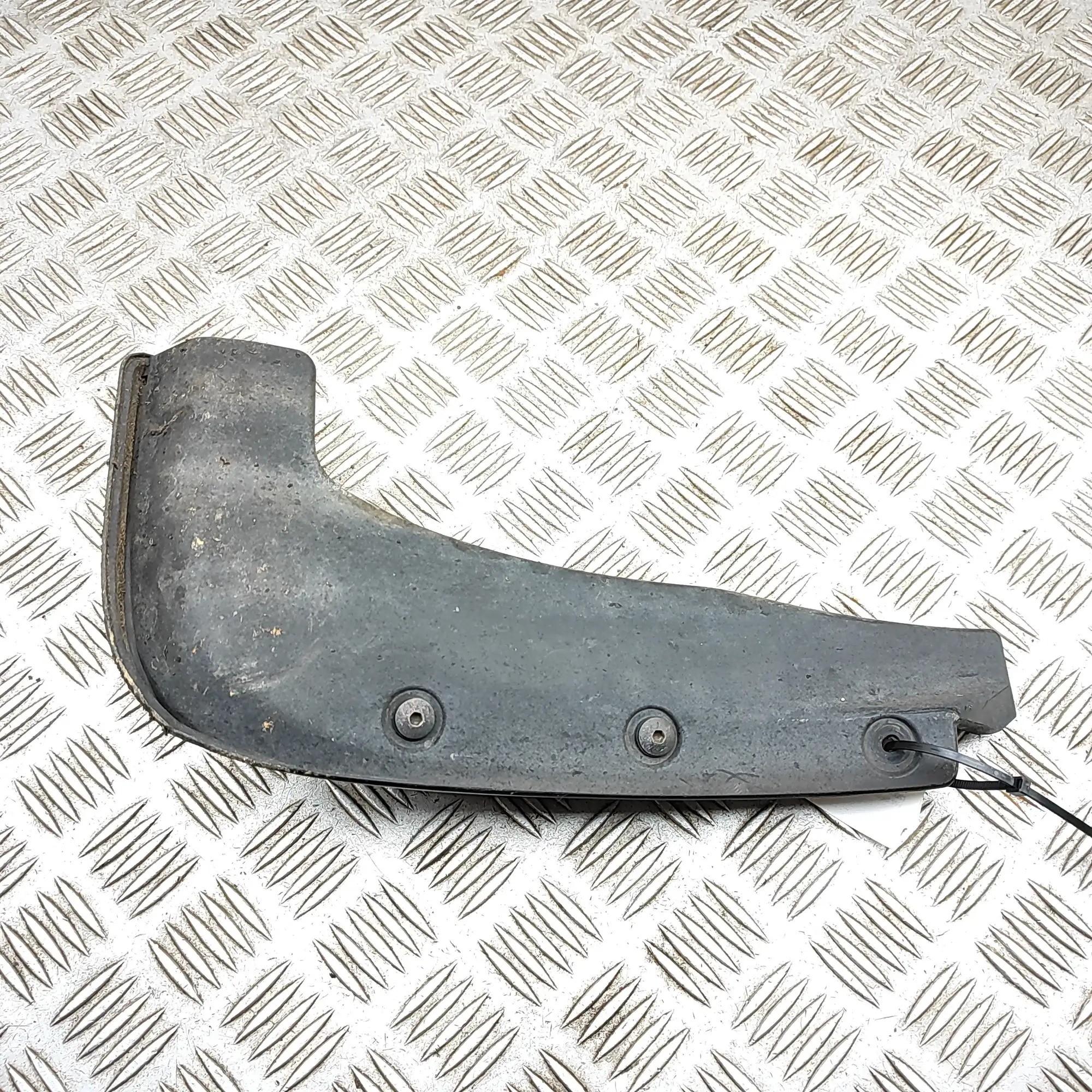 LEXUS LS MK4 XF40 Rear Left Mudguard 08414-50010 4.6 Petrol 280kw 2006 36778578