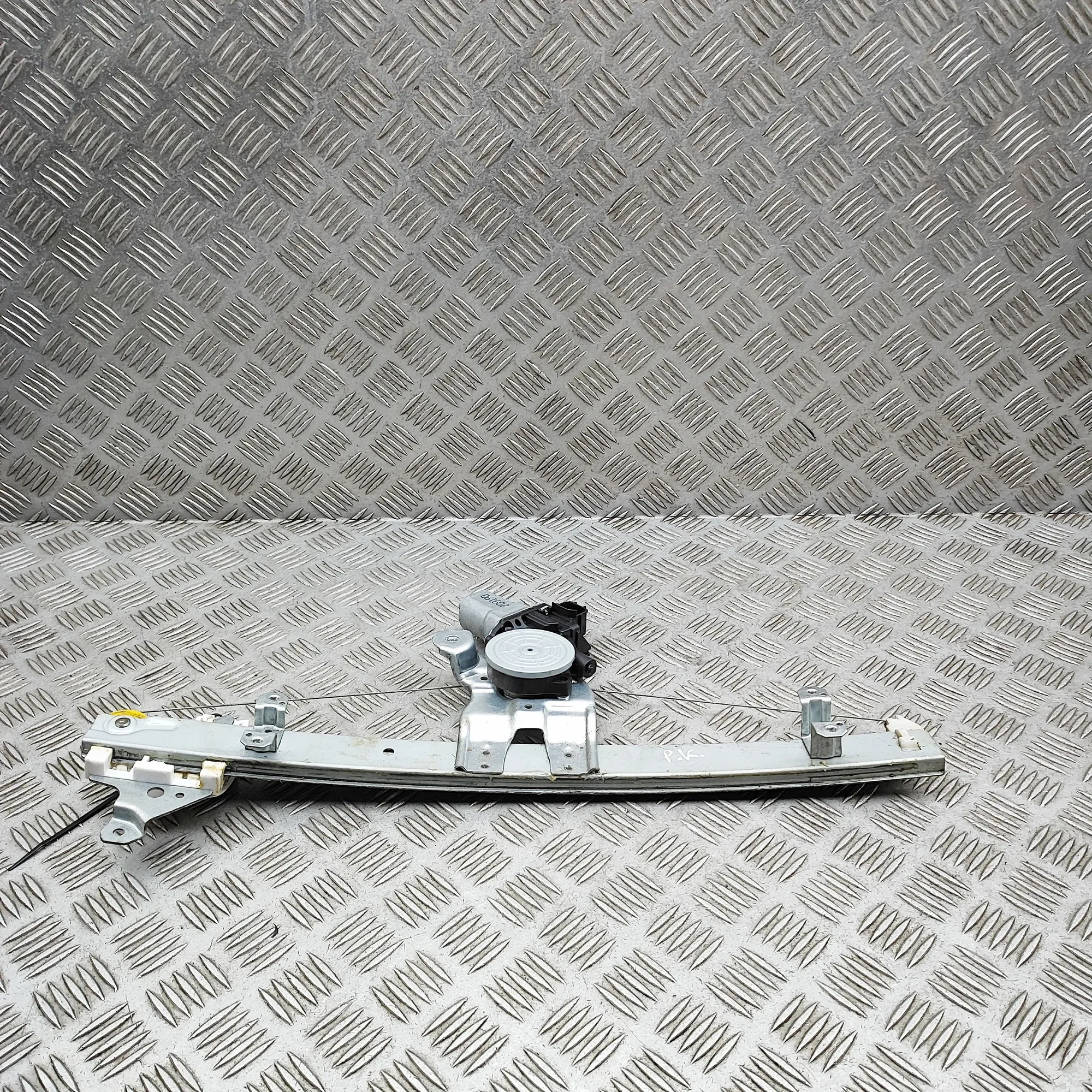 NISSAN LEAF ZE1 MK2 Front Left Door Window Regulator 80721-3NA7A 2023 37545956