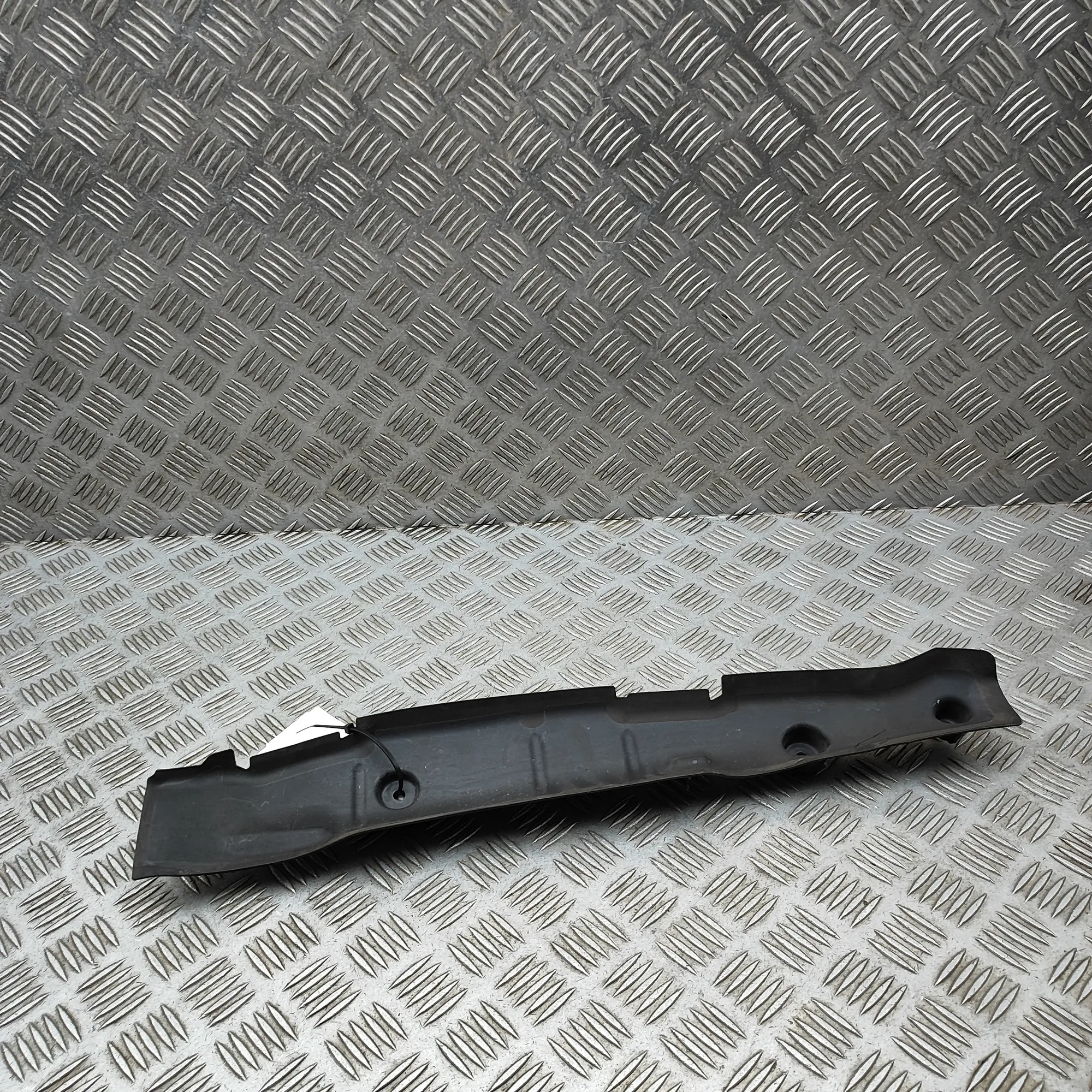 AUDI A5 F5 MK2 Front Right Wing Plastic 8W6821112 2.0 Diesel 140kw 2016 37001899