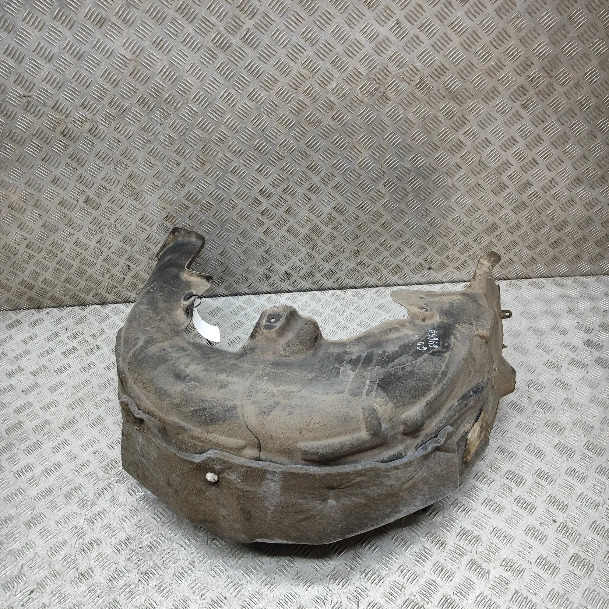 MERCEDES-BENZ E T-Model S213 Rear Right Arch Liner A2136909404 36942914