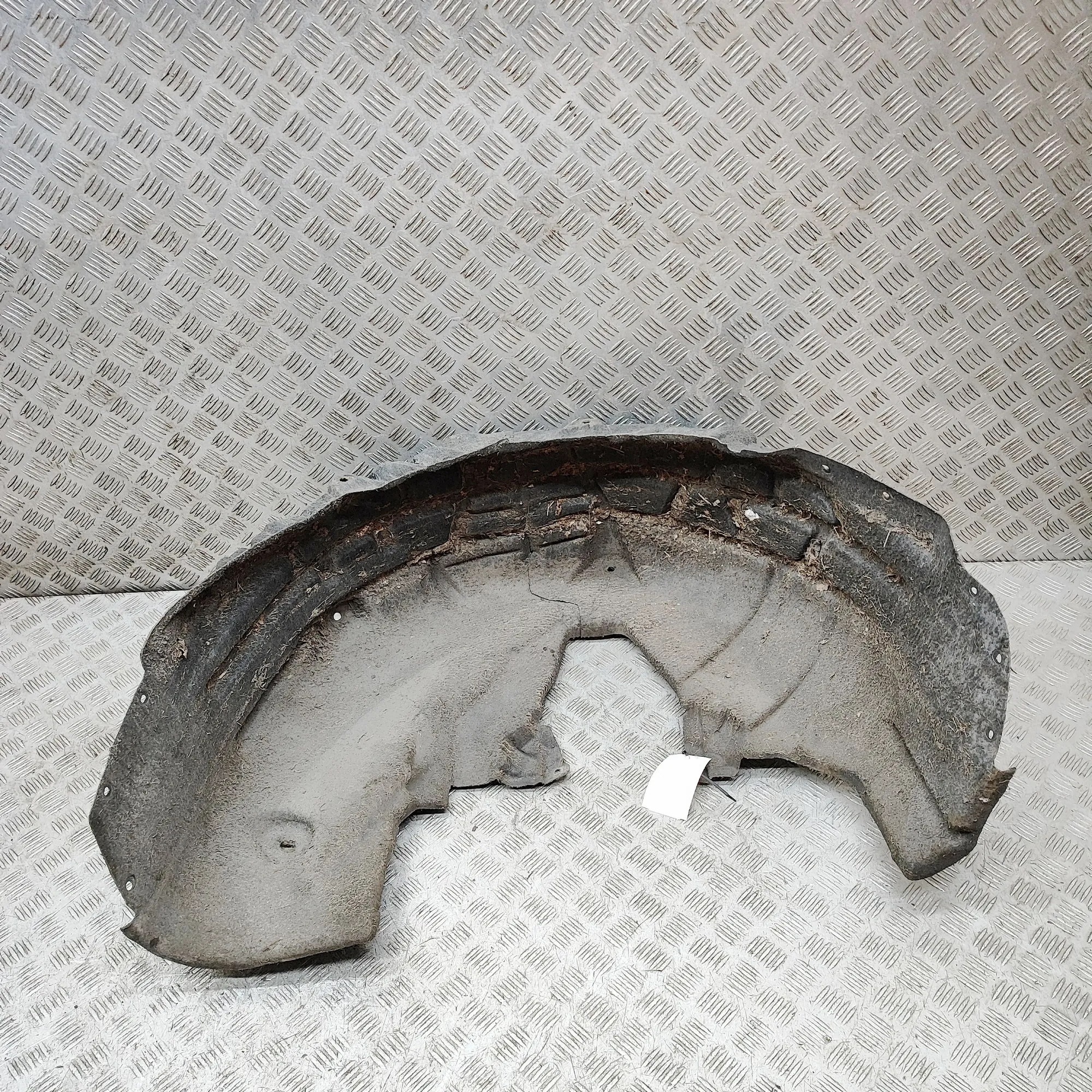 VOLVO S90 MK2 Rear Left Arch Liner 32392133 2.0 Diesel 173kw 2017 37312770