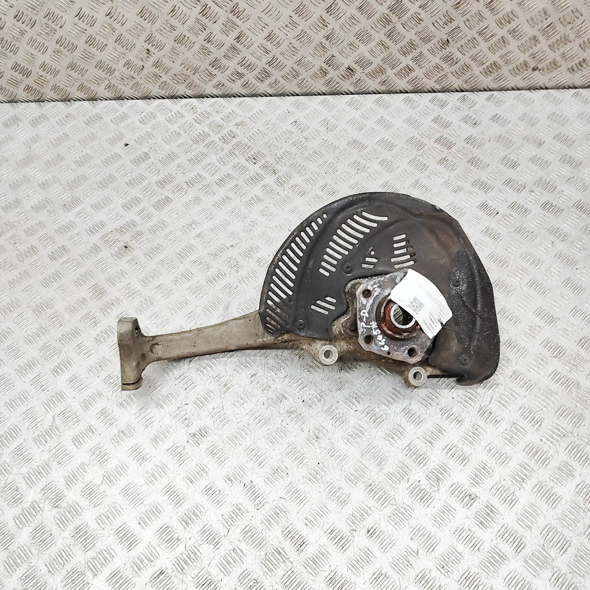 AUDI A6 C8 Avant 4K Front Right Wheel Hub 4K0407242D 3.0 Hybrid 210kW 2021