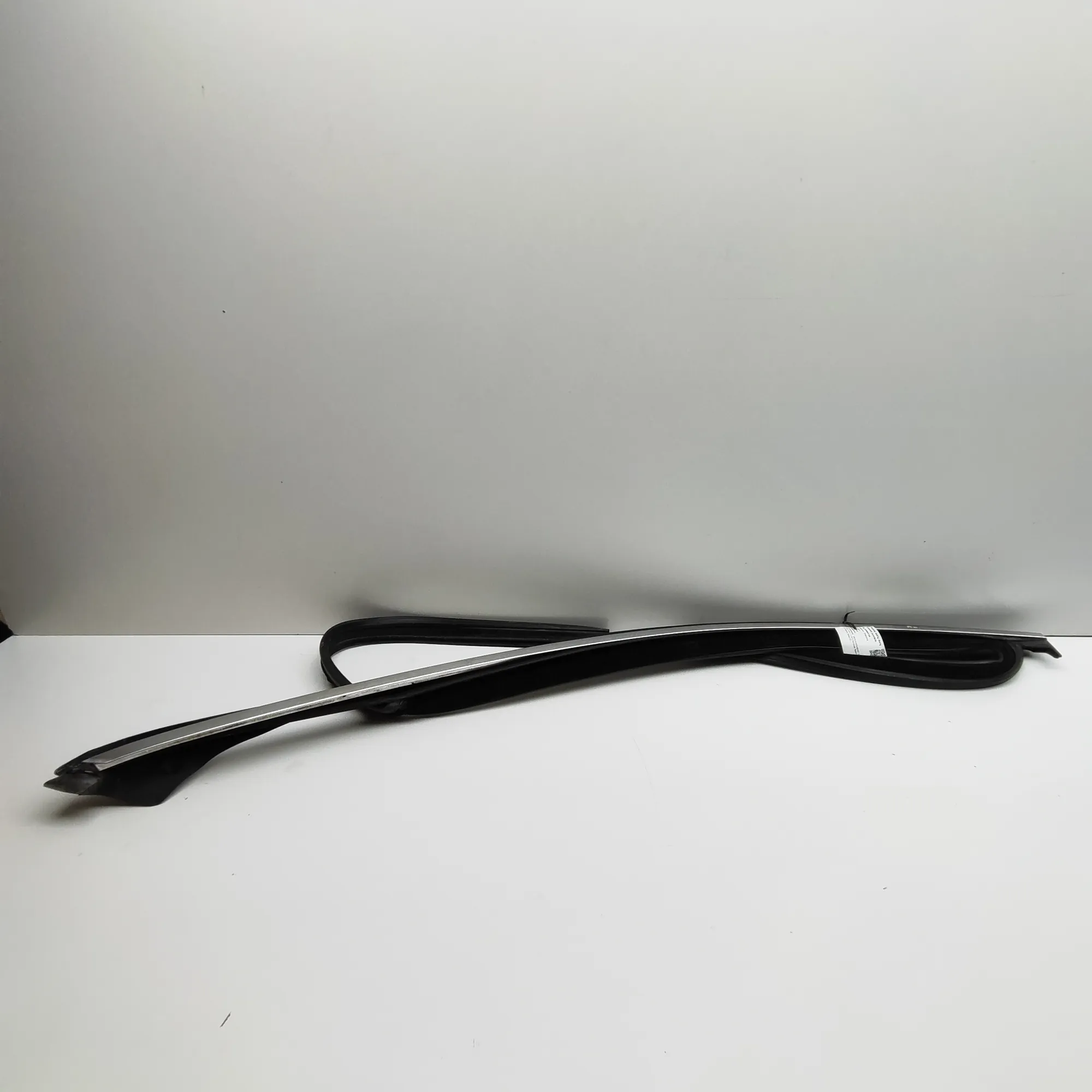 MERCEDES-BENZ S W222, V222, X222 Front Left Door Top Strip A2227250125 36893739