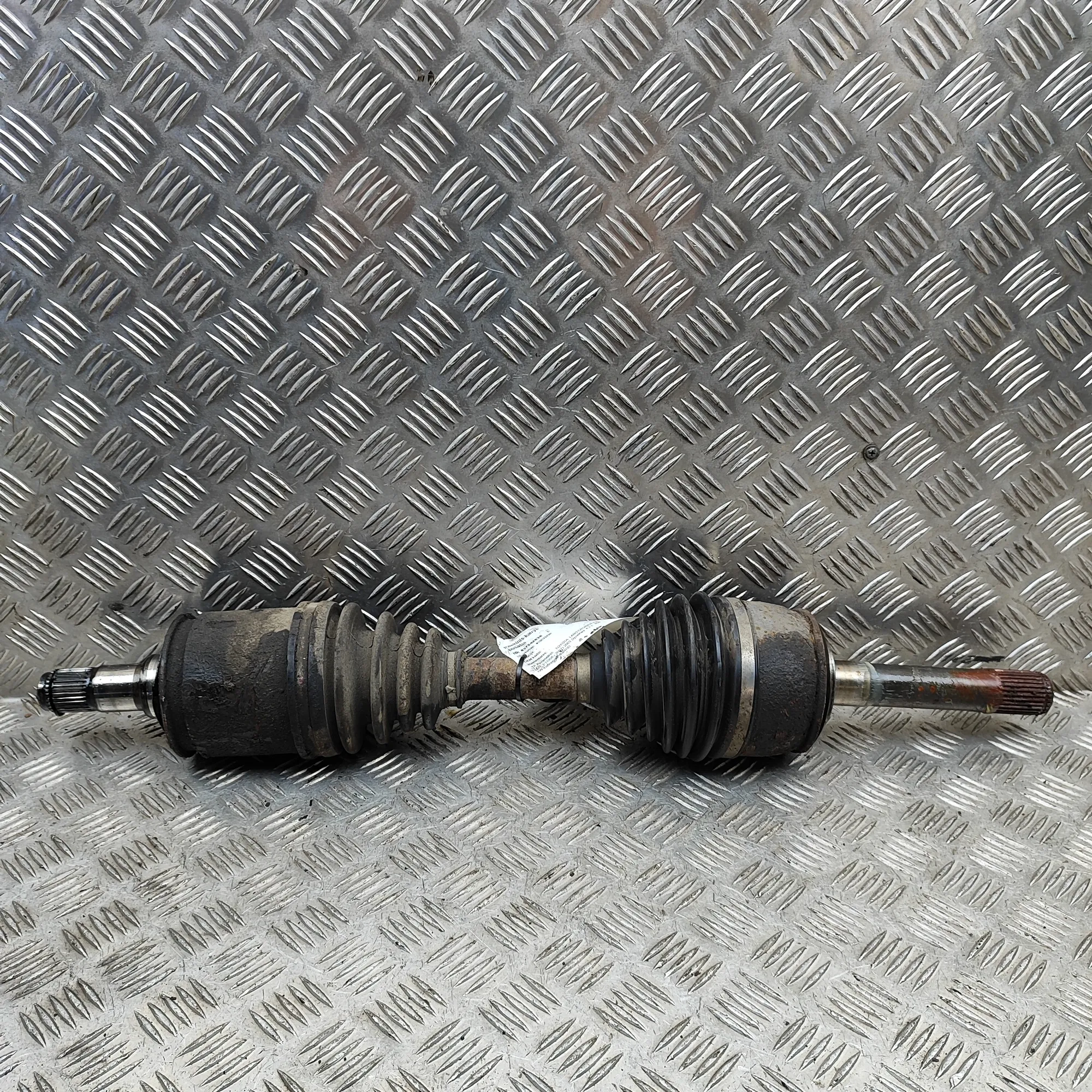 TOYOTA LAND CRUISER 100 J1 Front Left Driveshaft 43430-60040 4.2 Diesel 37242636