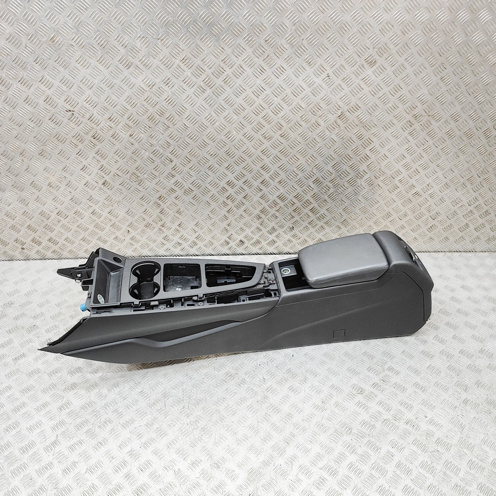 AUDI A5 F5 Center Console 8W2863241 2.0 Diesel 140kw 2016 36807381