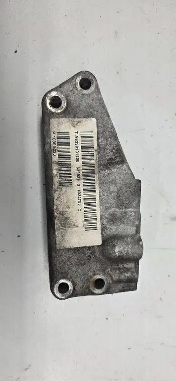 639939, Engine Bracket Right Side, 7 offers, price from 15 EUR